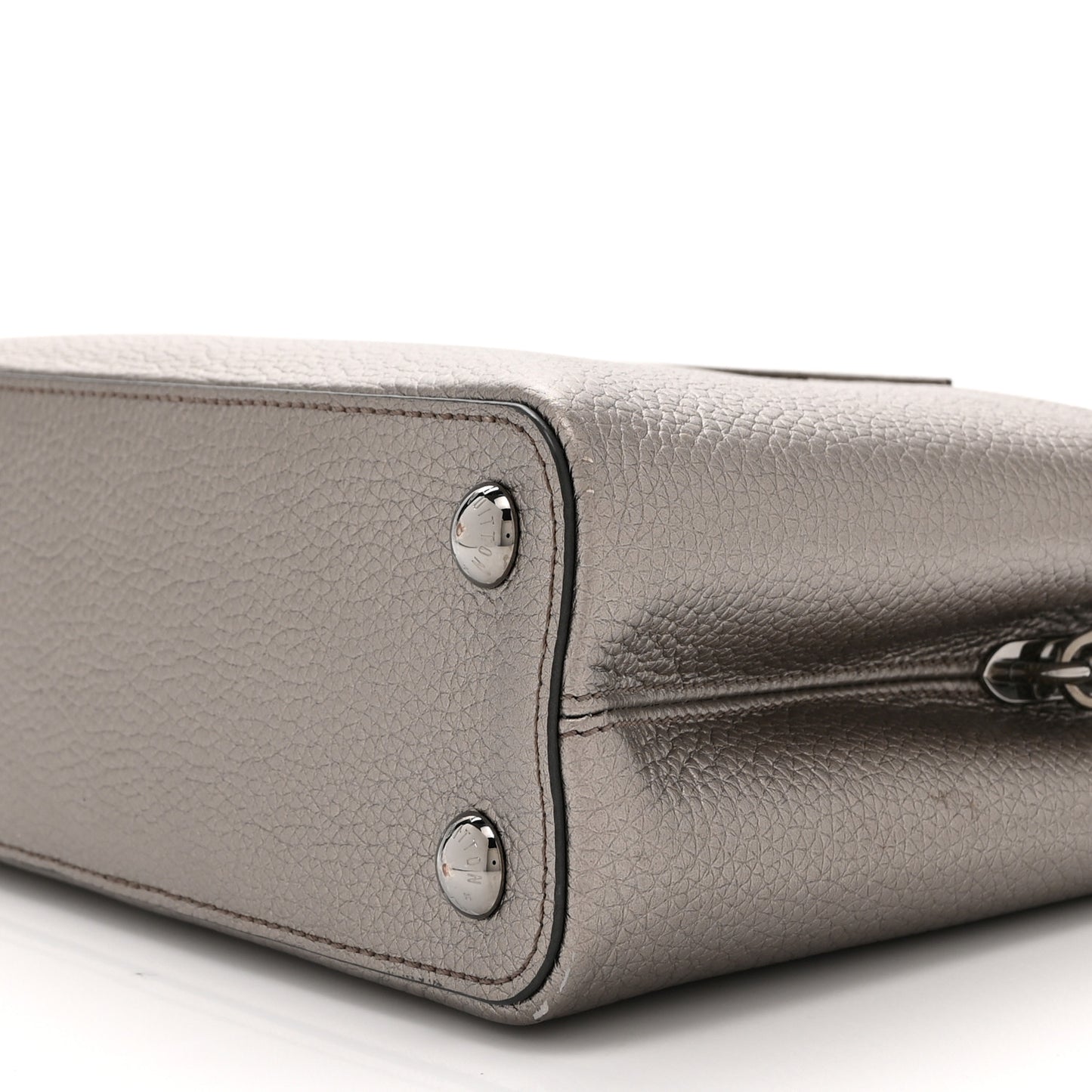 Metallic Calfskin Capucines BB Etain