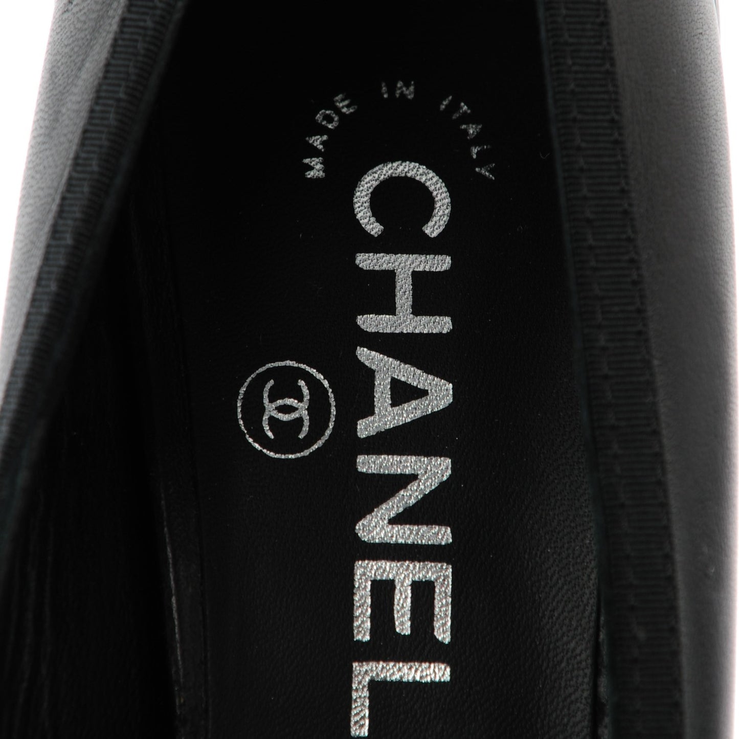 Lambskin Camellia Peep Toe Pumps 38 Black