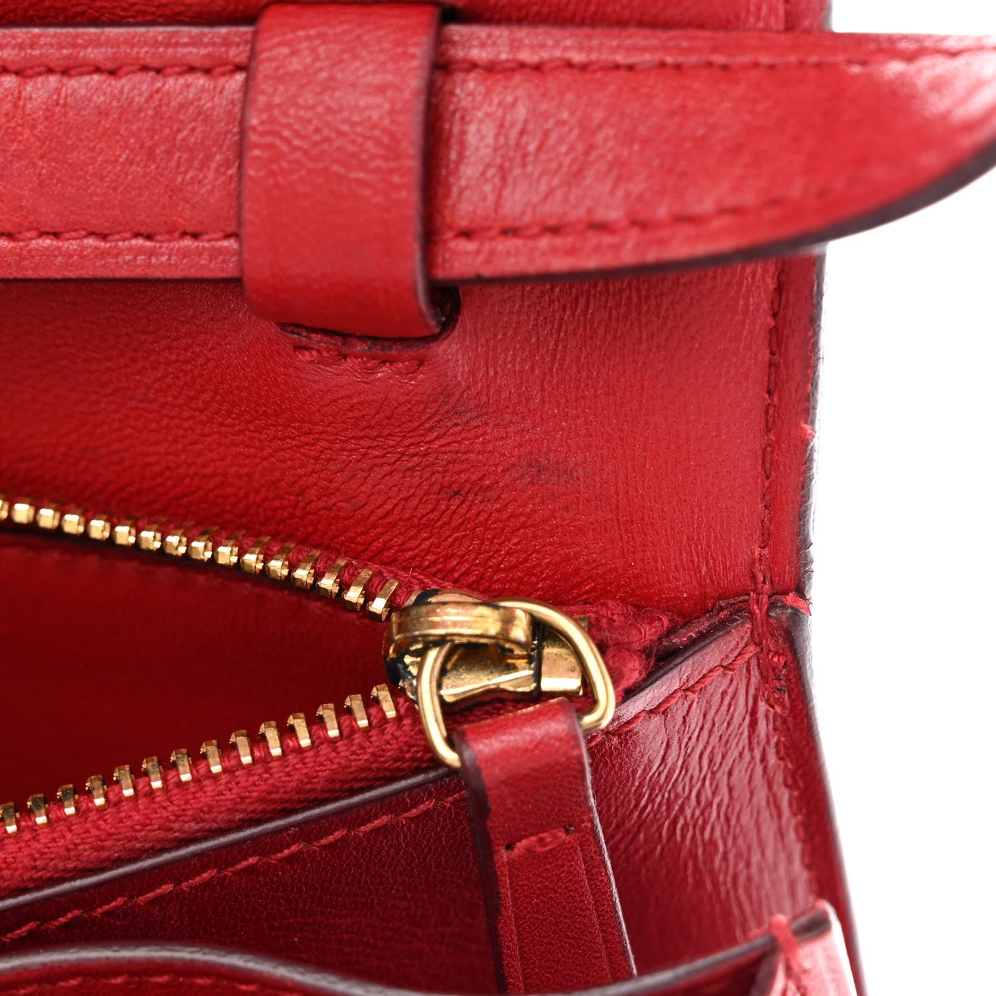 Box Calfskin Medium Classic Box Flap Bag Red
