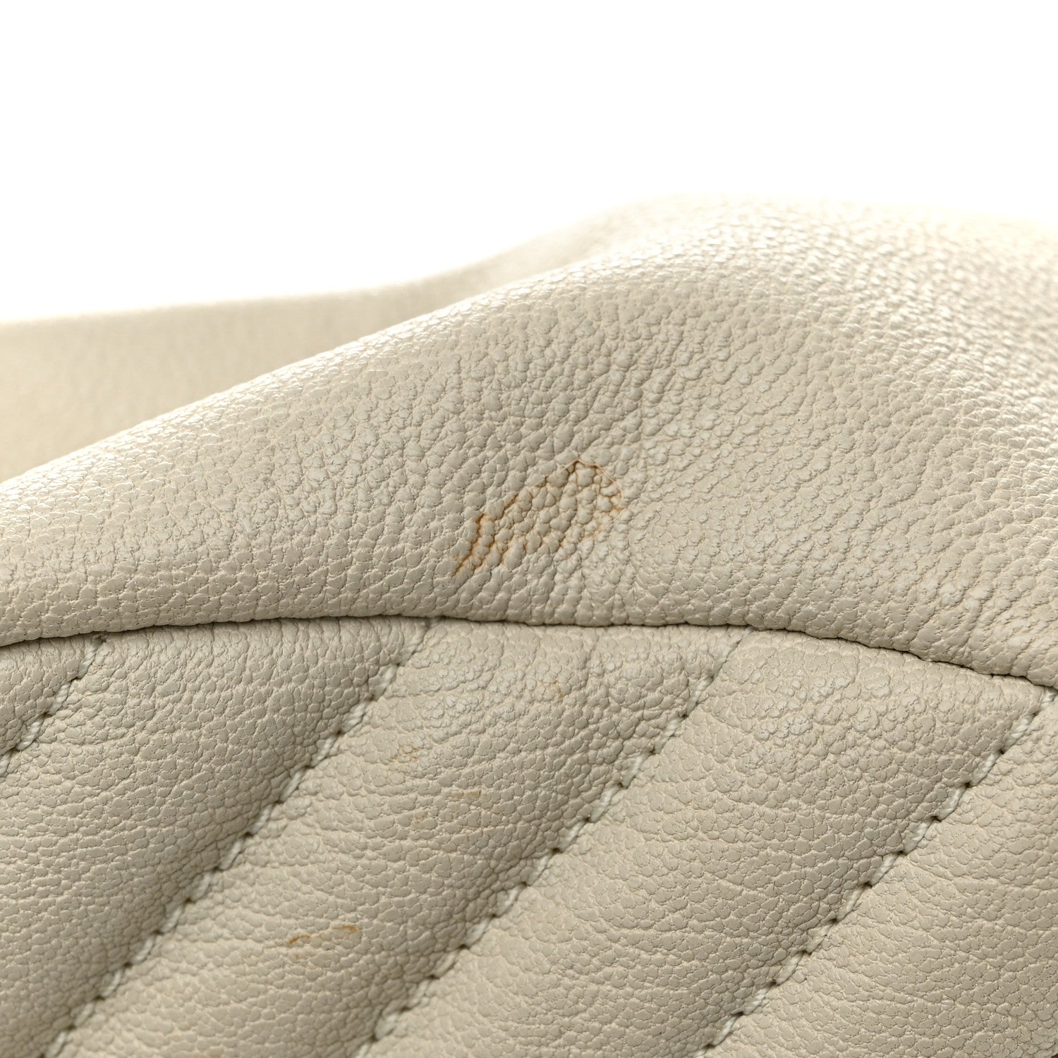 Saint Laurent Sheepskin Matelasse Chevron Monogram Medium College Bag Dove White 13 of 14