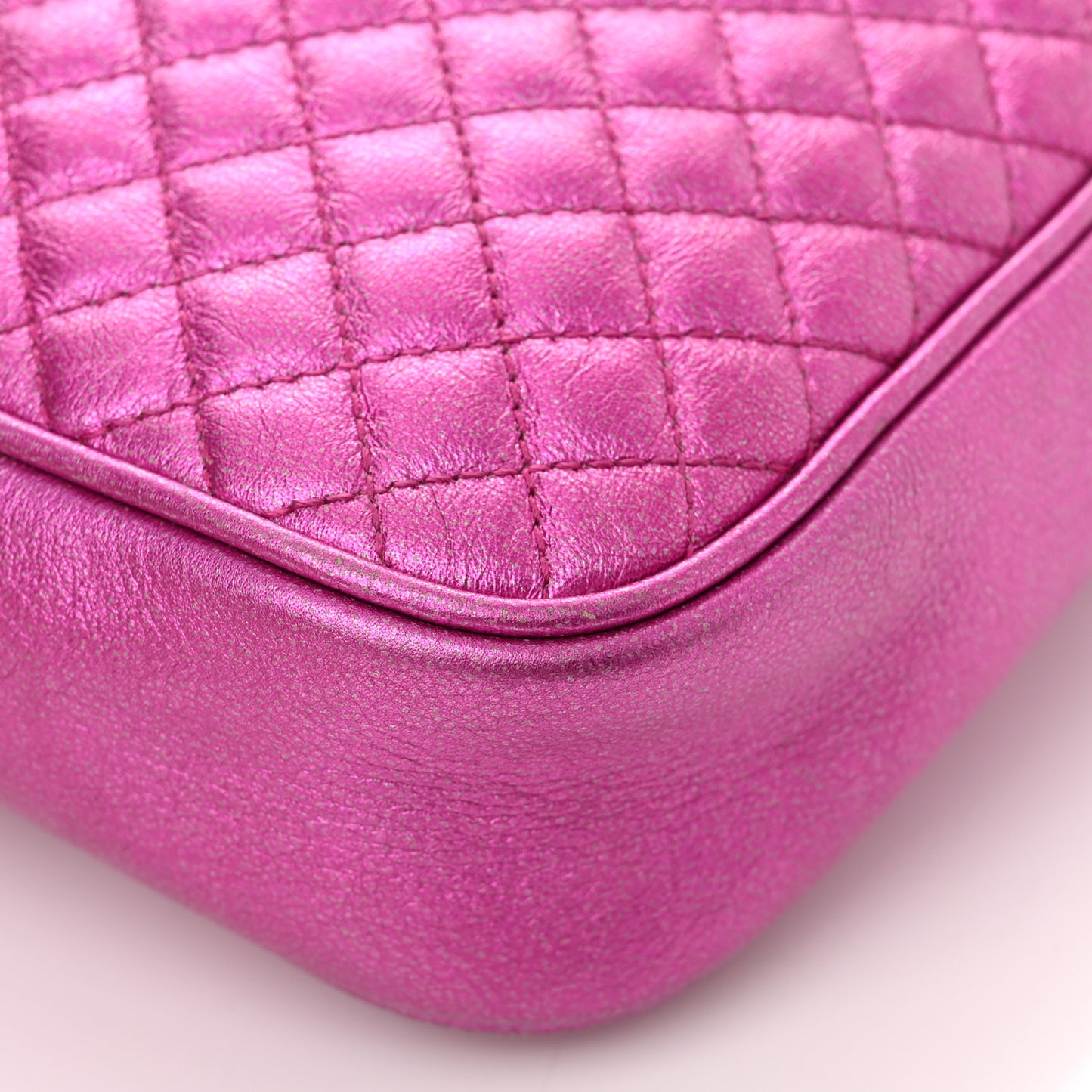 Laminated Nappa Trapuntata Small Zumi Shoulder Bag Fuxia