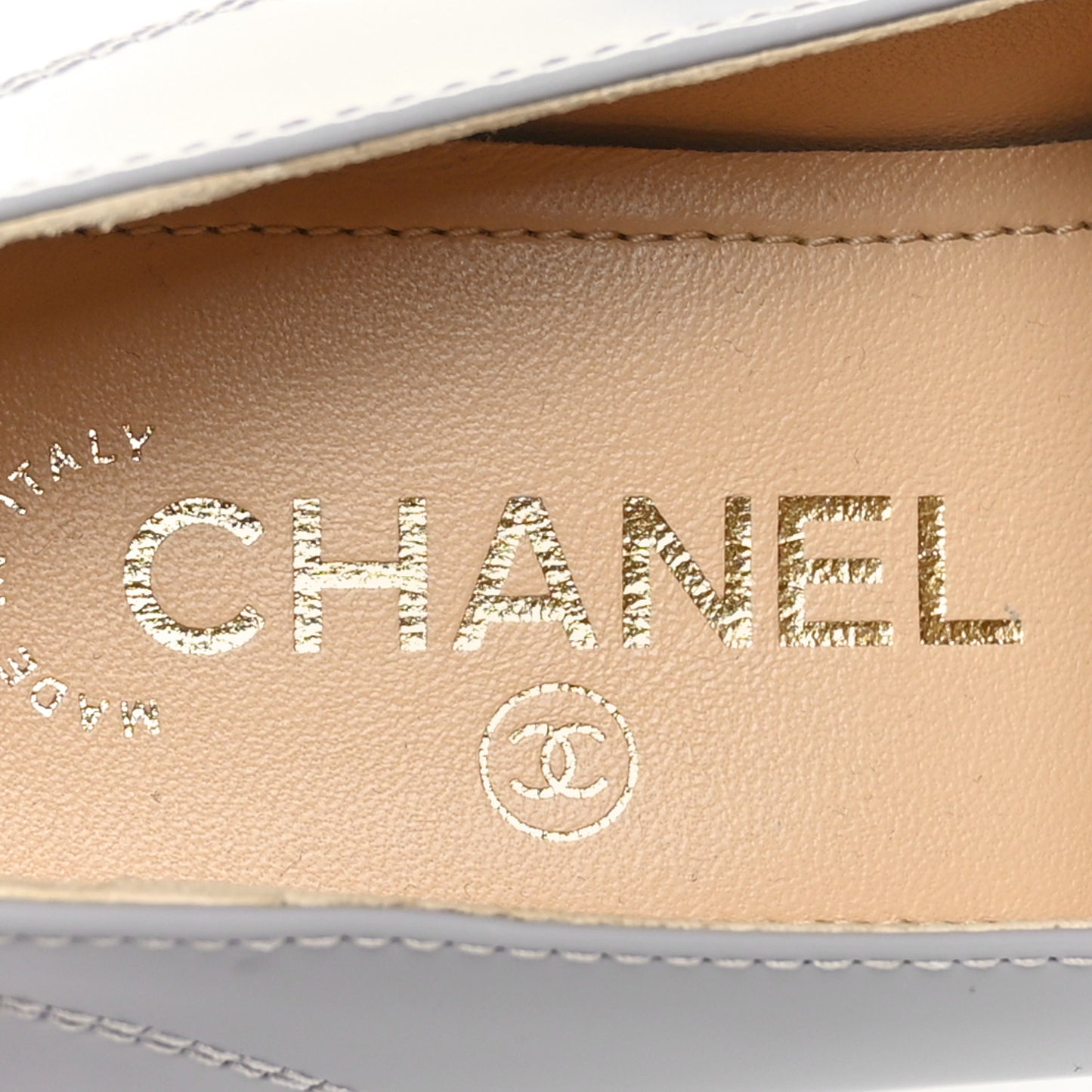 Shiny Calfskin Logo Loafers 36.5 Light Grey