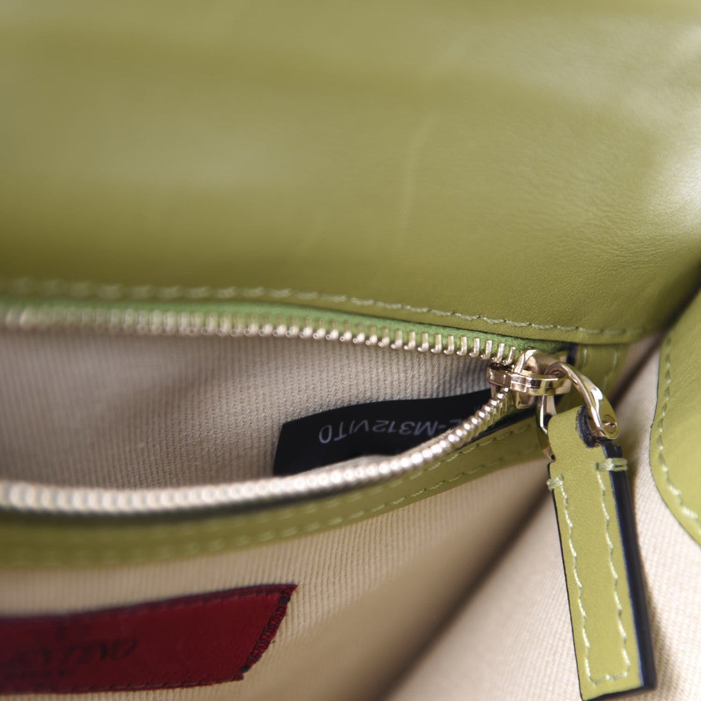 Vitello Small Glam Lock Rockstud Flap Green