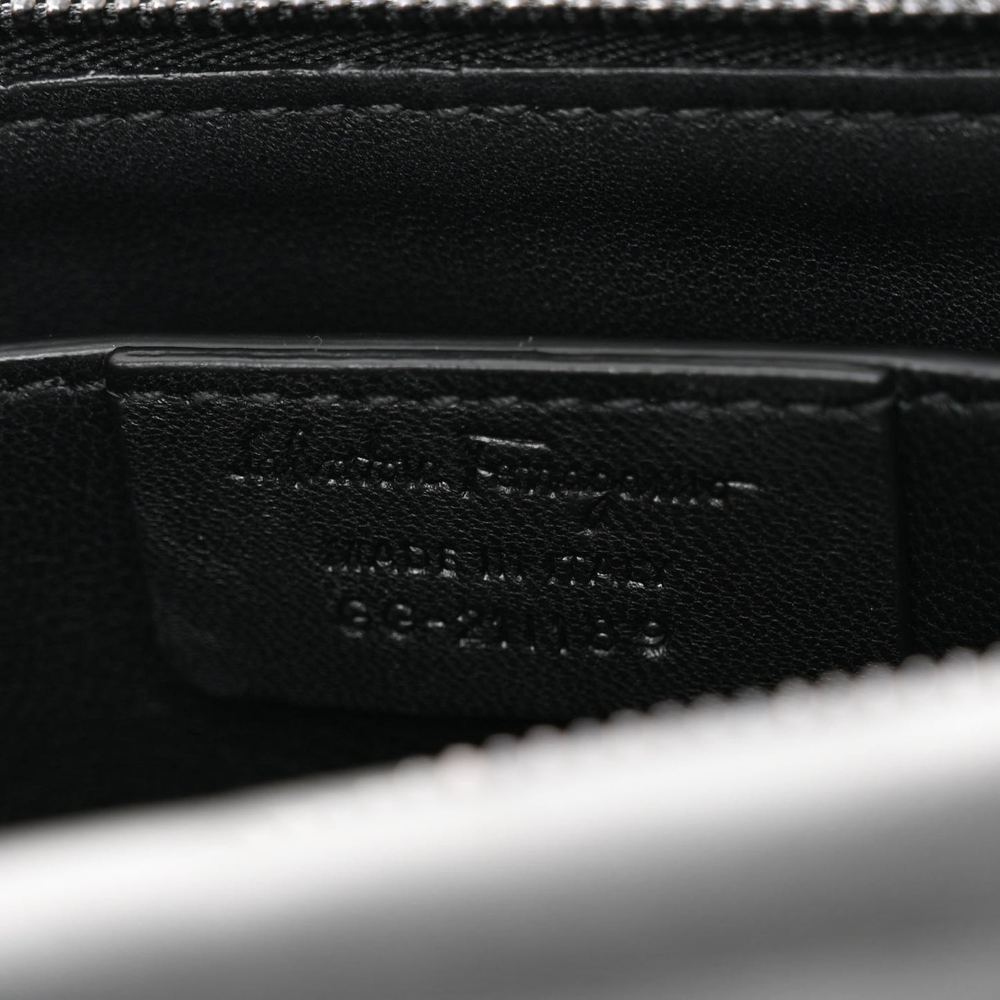 Calfskin Medium Viva Bow Shoulder Bag Black