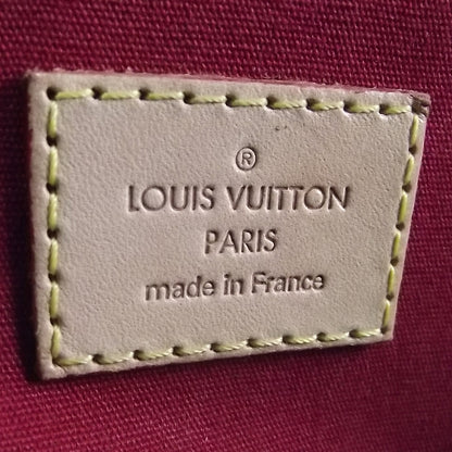 Louis Vuitton Vernis Bellevue PM Pomme D'Amour 9 of 9