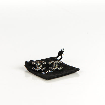 Chanel Ruthenium Studded Pearl CC Earrings 5 of 5