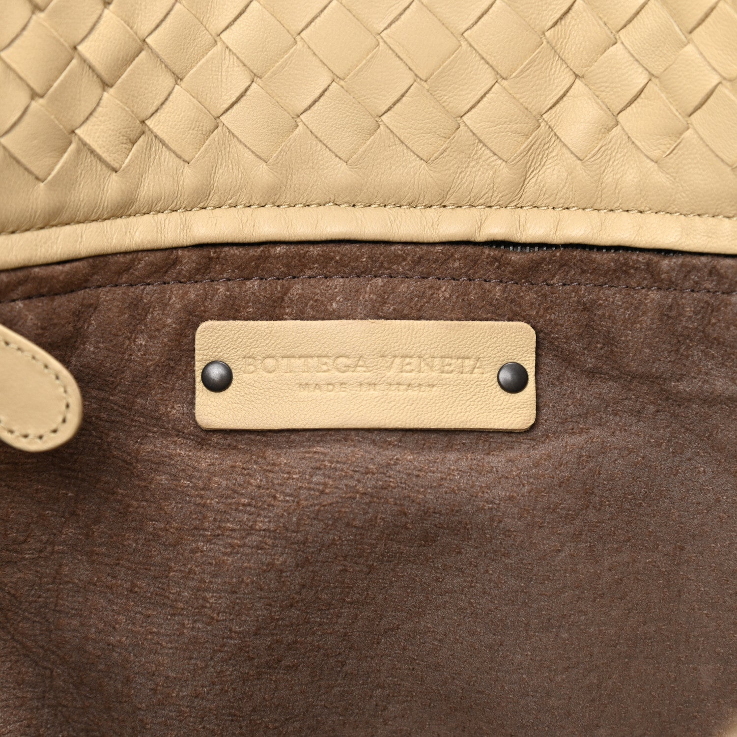 Bottega Veneta Nappa Intrecciato Medium Garda Bag Banane 6 of 12