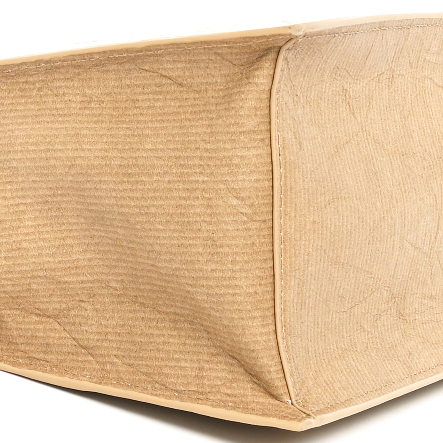 Textured Goatskin La Pochette Rond Carre Beige
