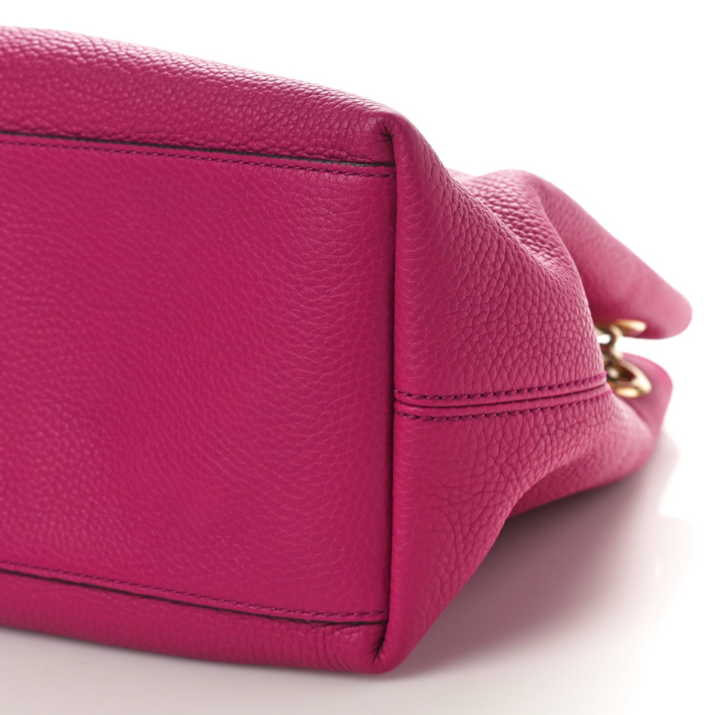 Cellarius Calfskin Medium Soho Chain Shoulder Bag Bright Bouganville