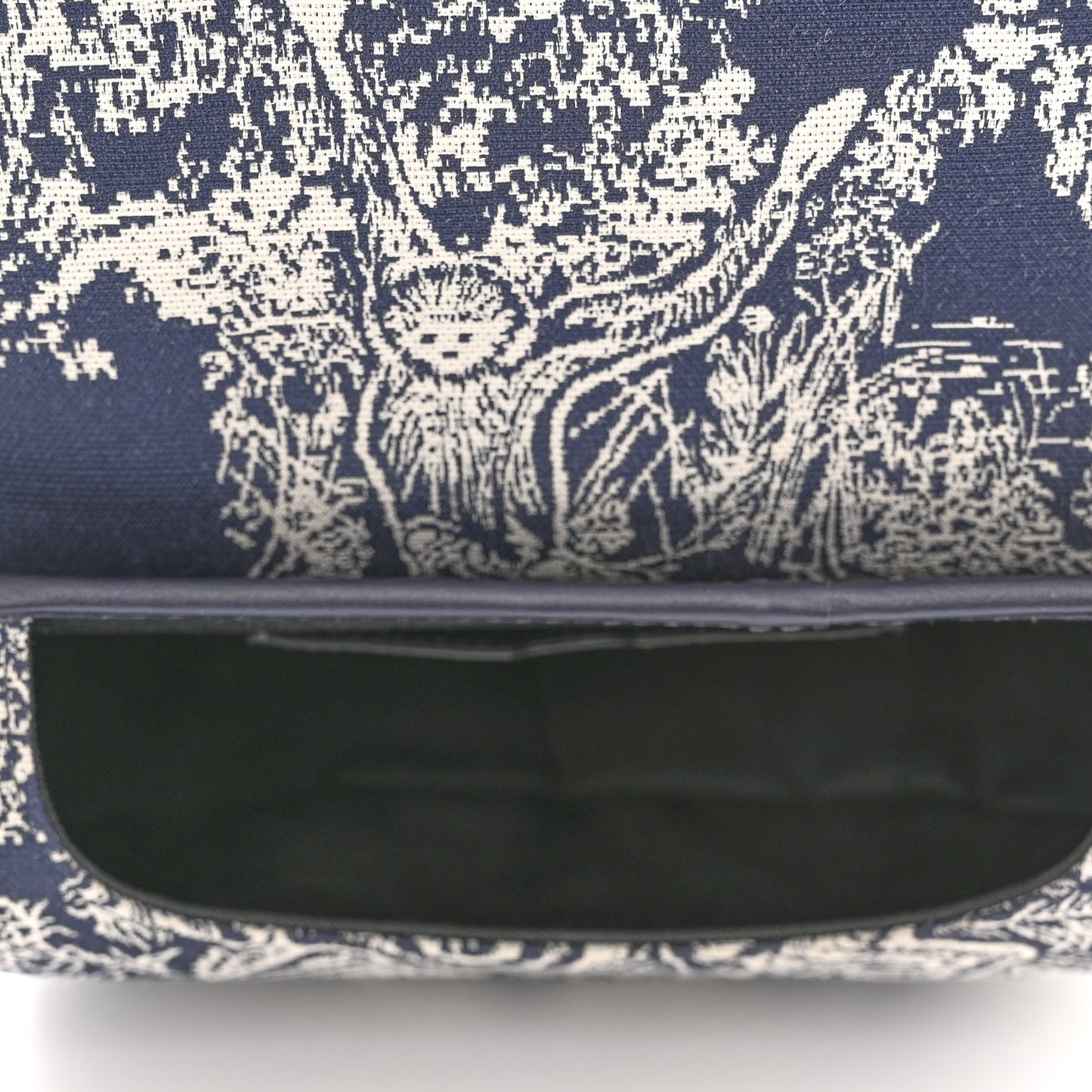 Canvas Toile de Jouy Reverse Embroidered Medium Bobby Flap Blue