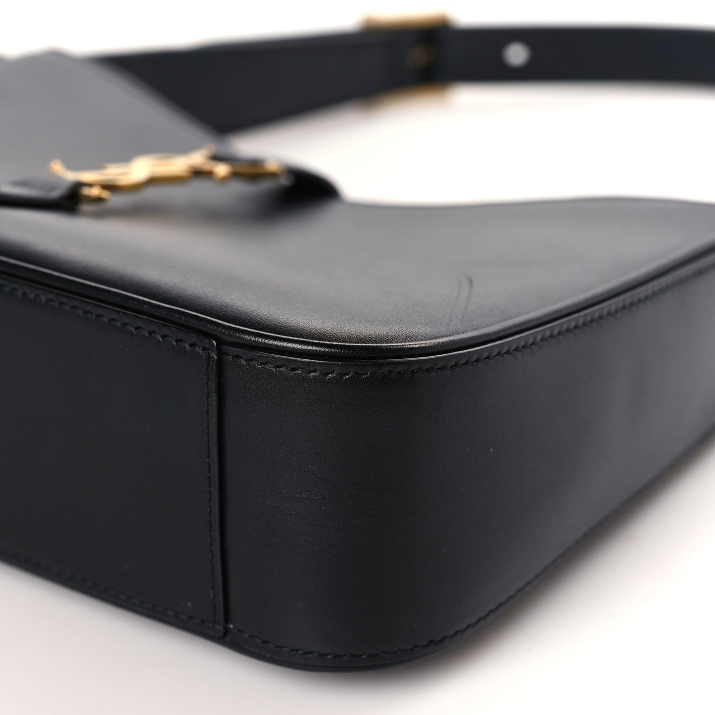 Smooth Calfskin Le 5 A 7 Hobo Black