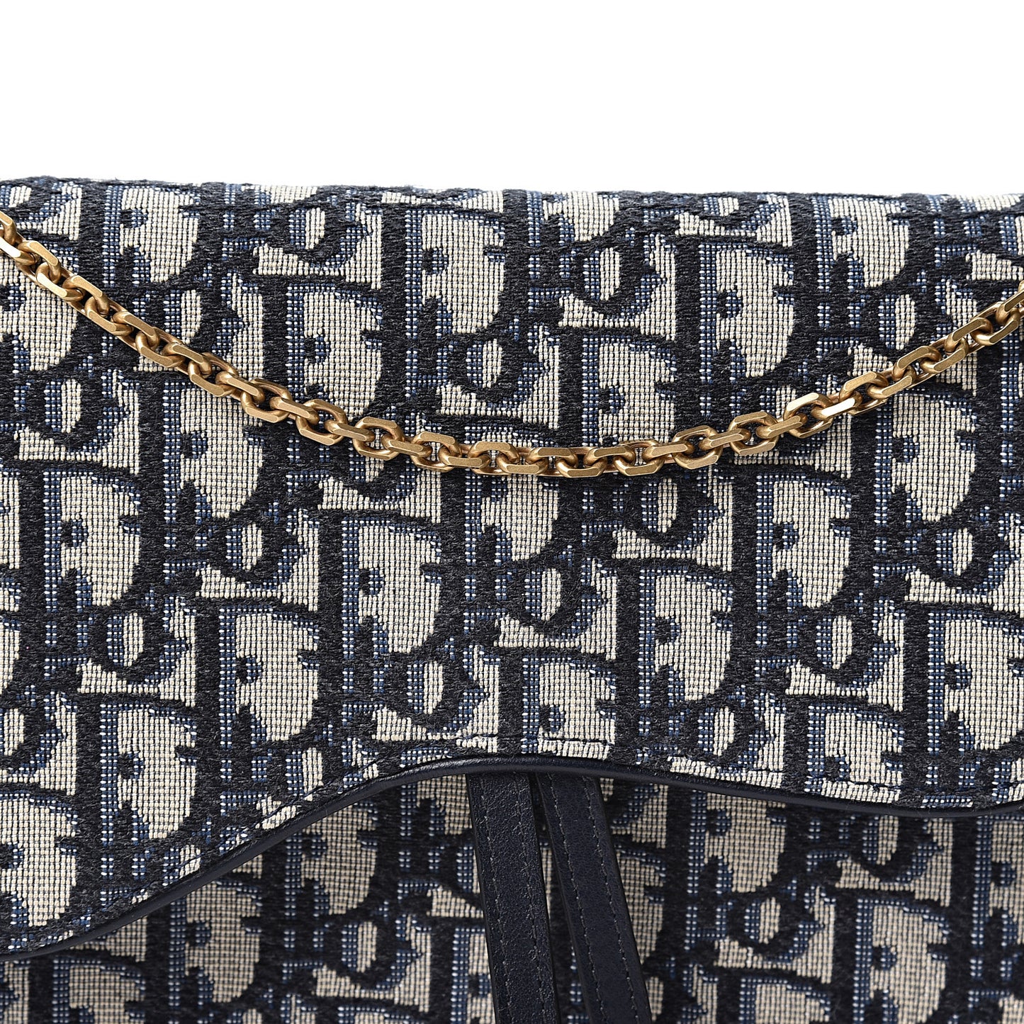 Oblique Saddle Chain Pouch Blue
