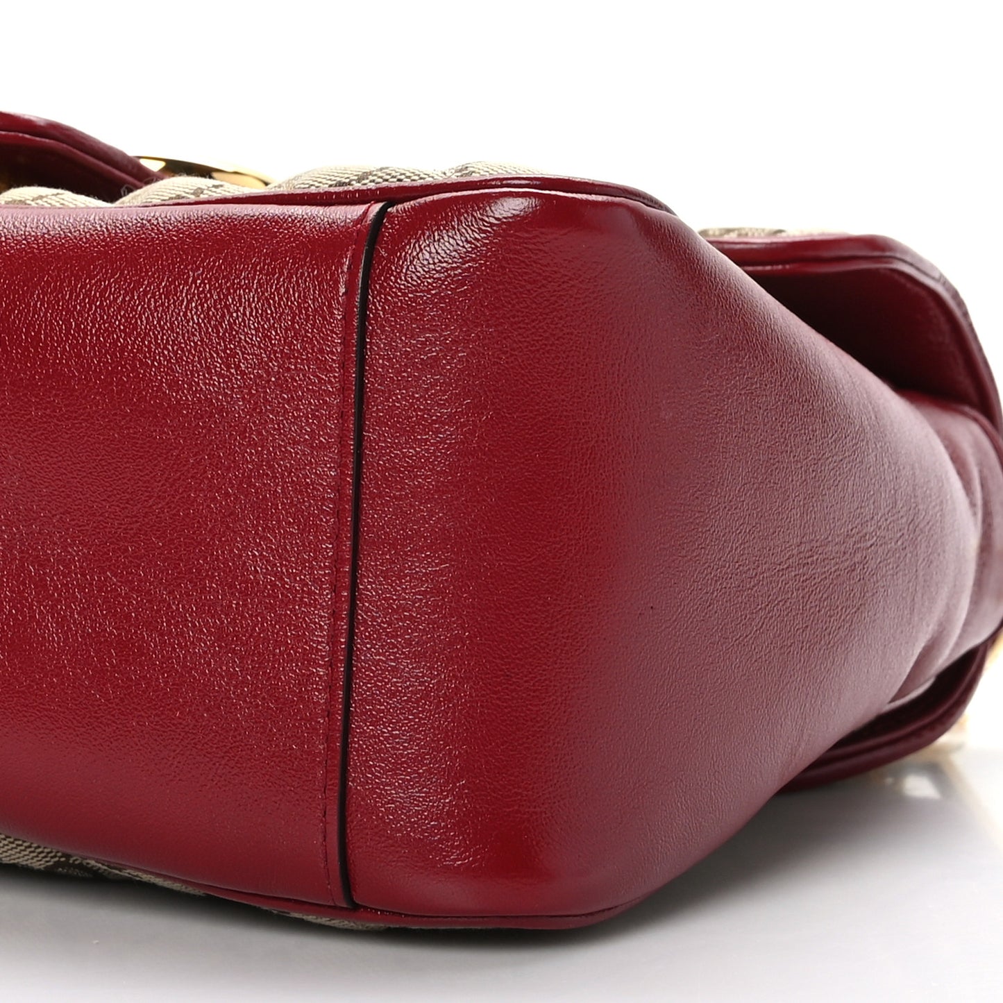 Monogram Azalea Calfskin Matelasse Diagonal Small GG Marmont Top Handle Shoulder Bag Beige Ebony New Cherry Red