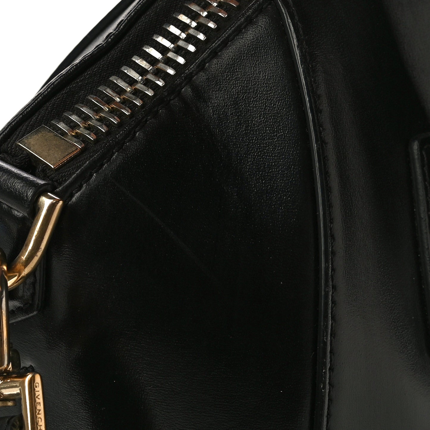 Shiny Lord Calfskin Small Antigona Black