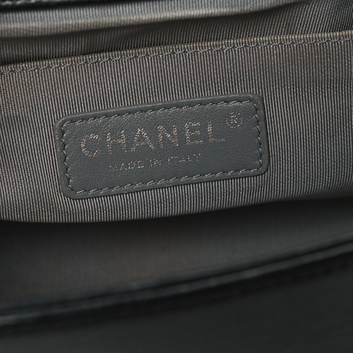 Calfskin Double Stitch Medium Boy Flap Black