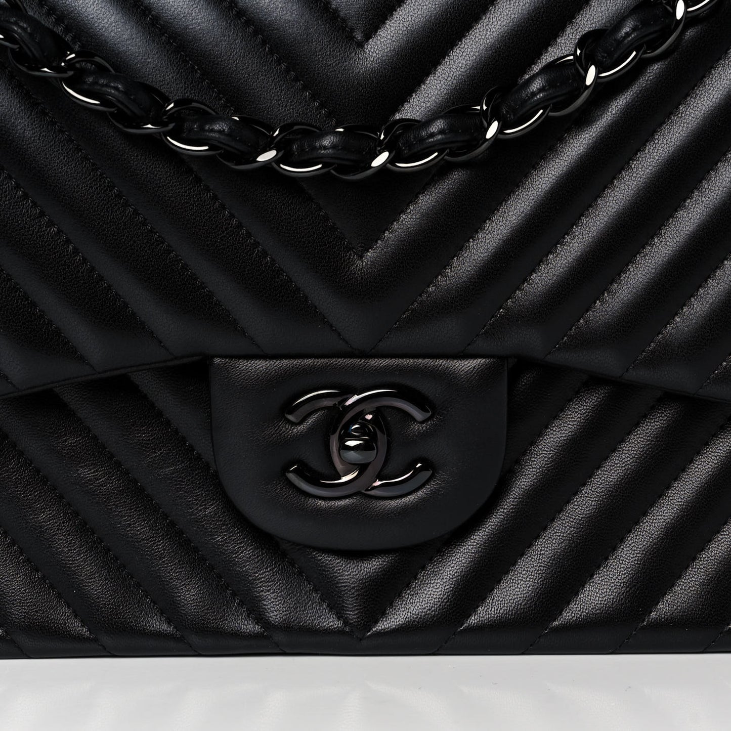 Lambskin Chevron Quilted Jumbo Double Flap So Black