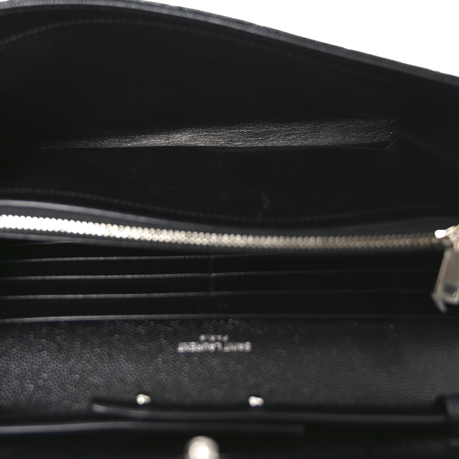 Saint Laurent Grain De Poudre Mixed Matelasse Triquilt Monogram Chain Wallet Black 6 of 10
