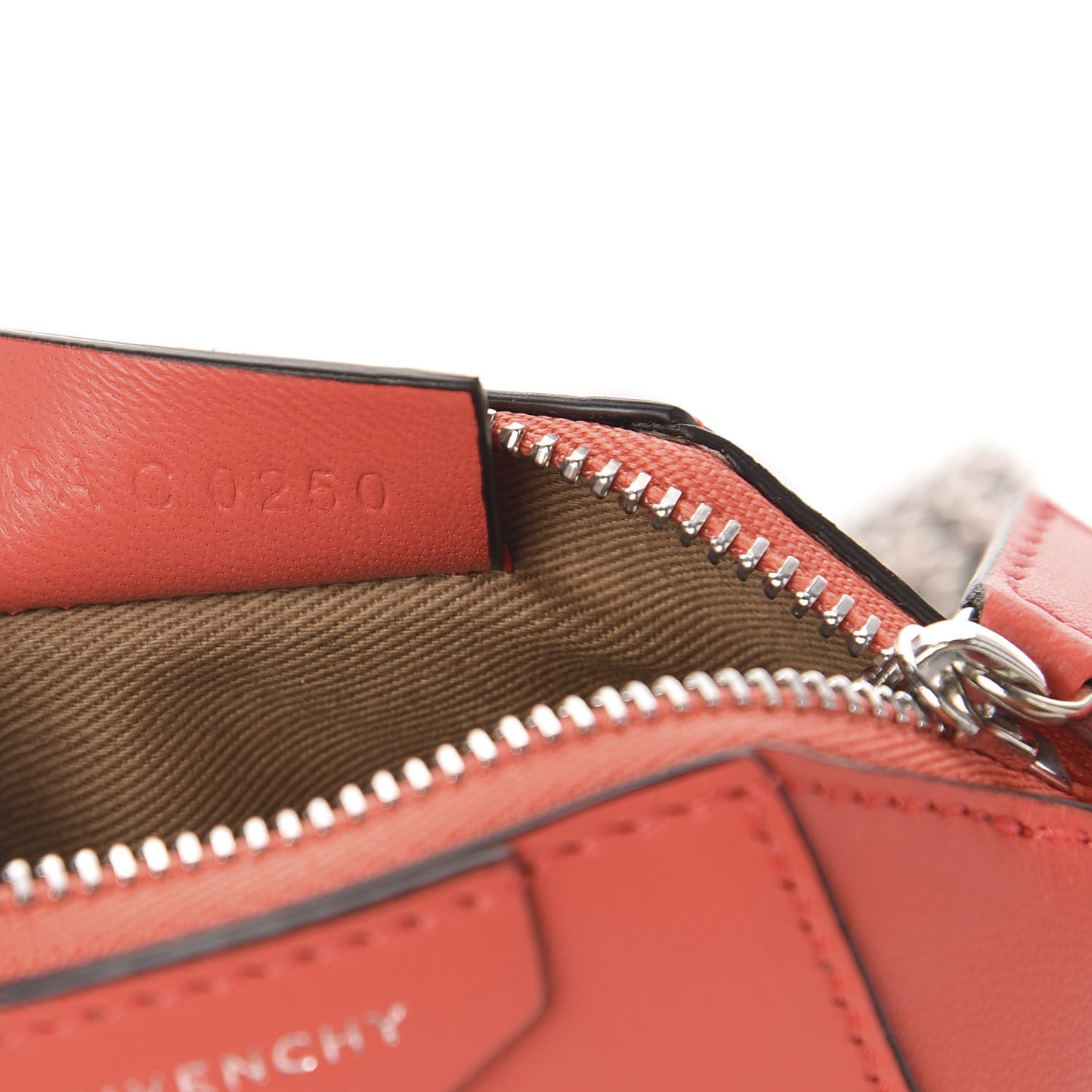 Lambskin Baby Antigona Coral