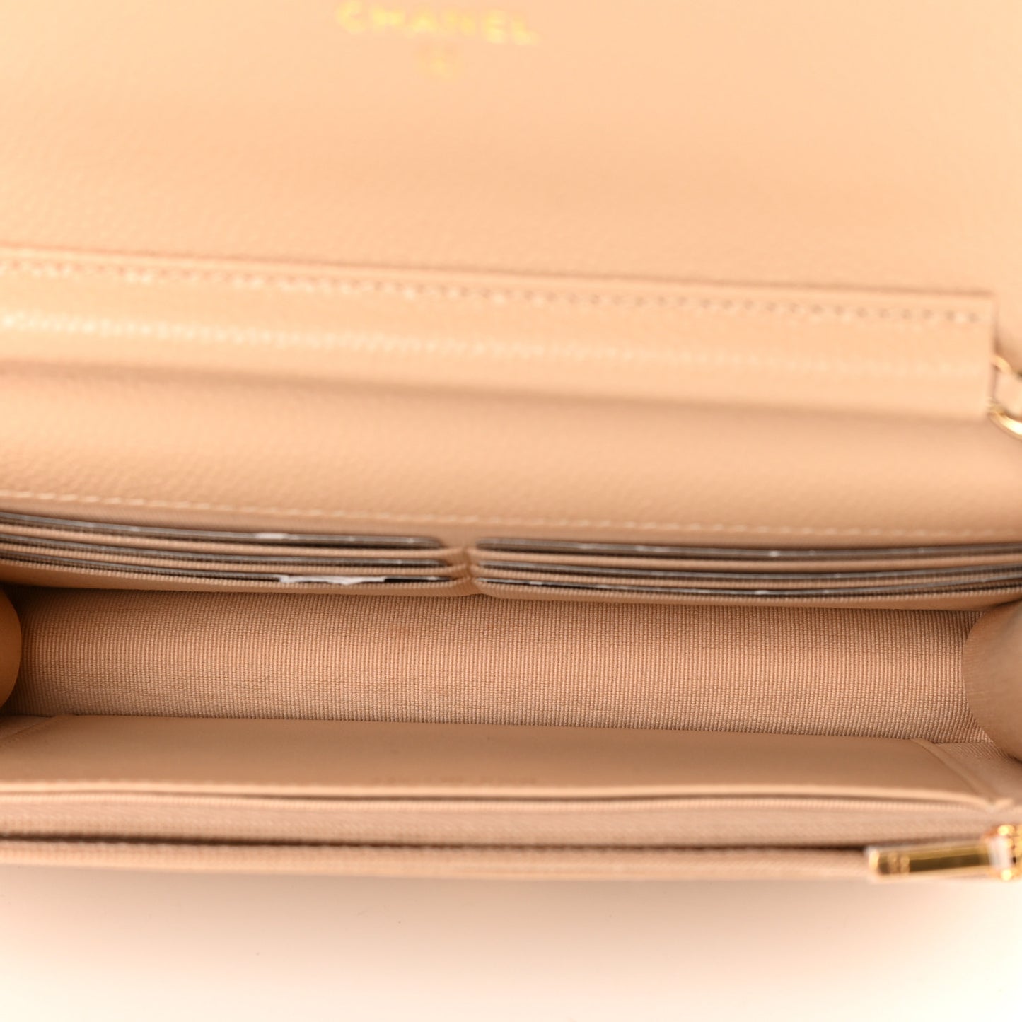 Caviar Quilted Wallet On Chain WOC Beige