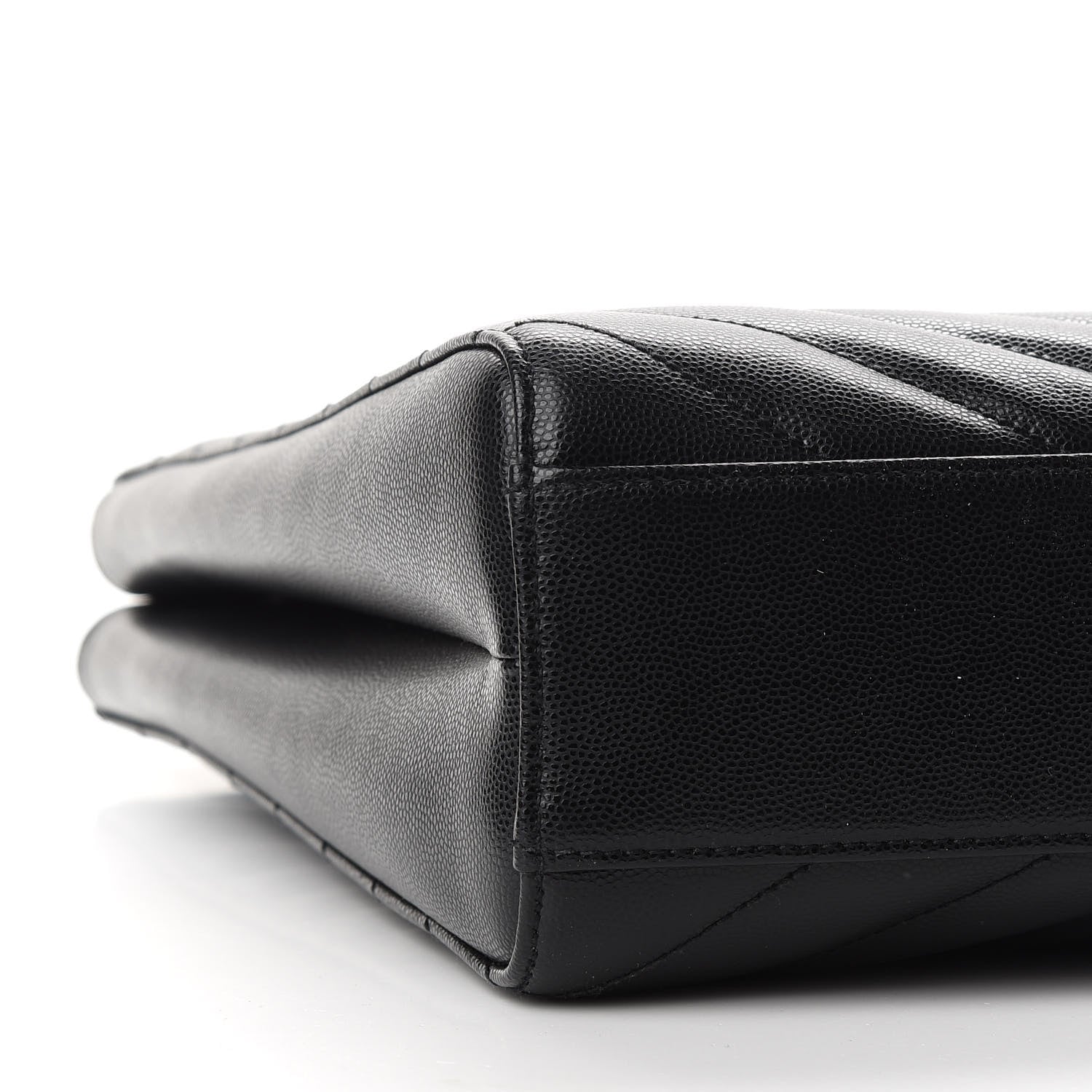 Saint Laurent Grain De Poudre Matelasse Chevron Medium Tribeca Shopping Bag Black 8 of 9