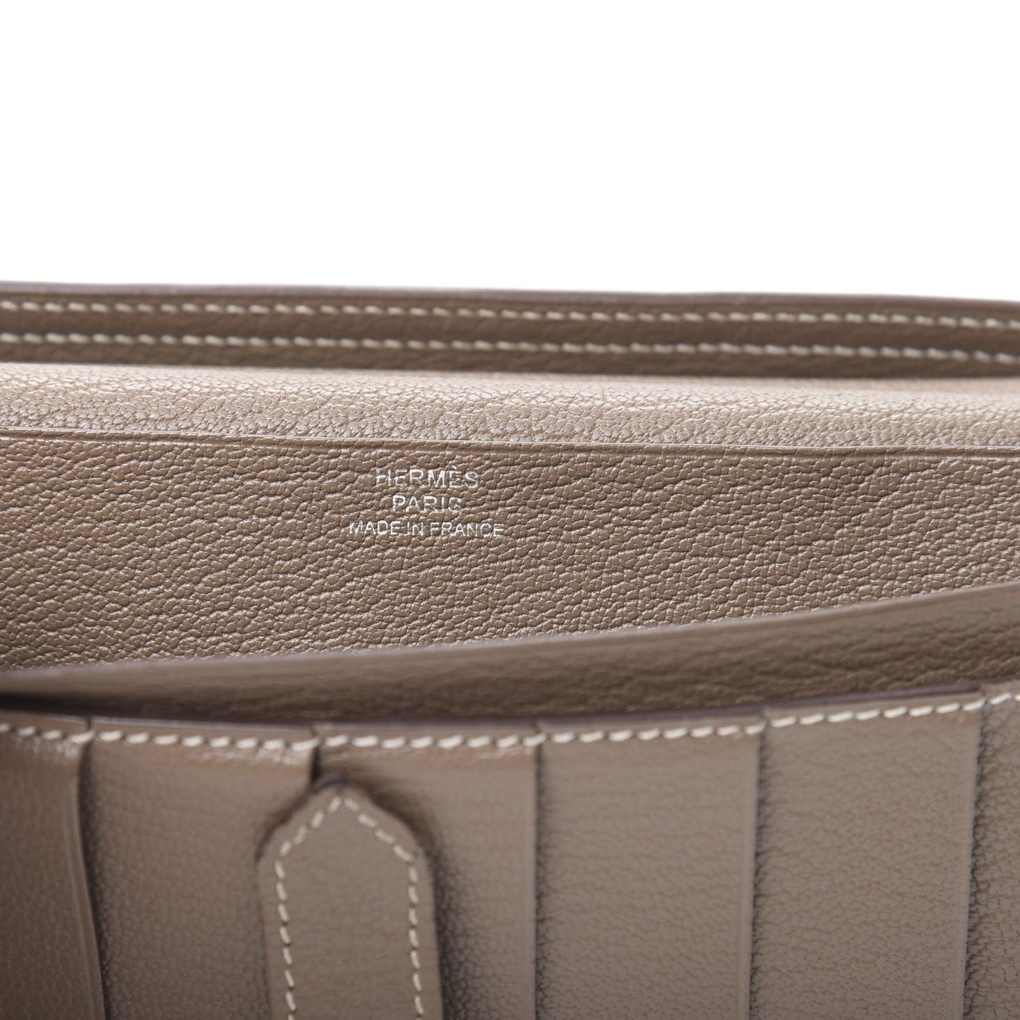 Chevre Mysore Bearn Gusset Wallet Etoupe