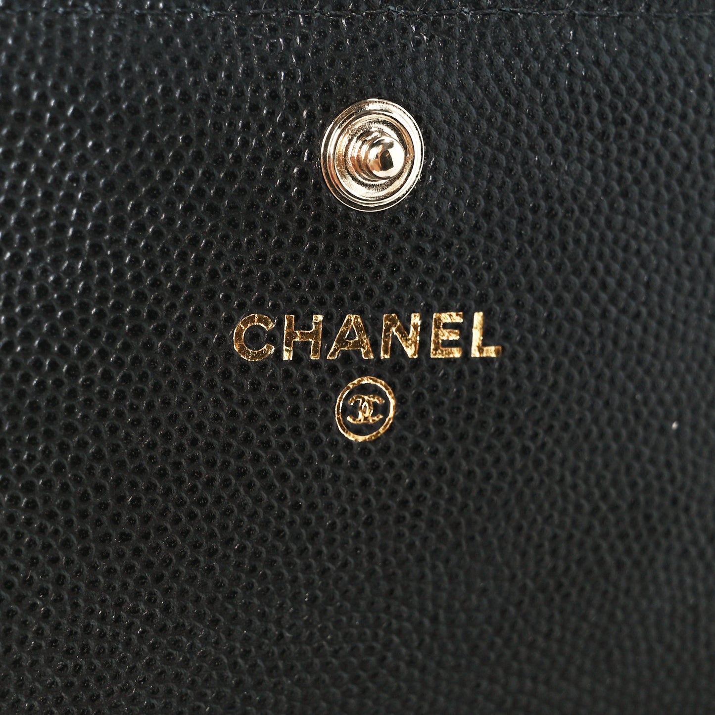 Caviar Quilted Chain CC Quilted Compact Flap Card Holder Black
