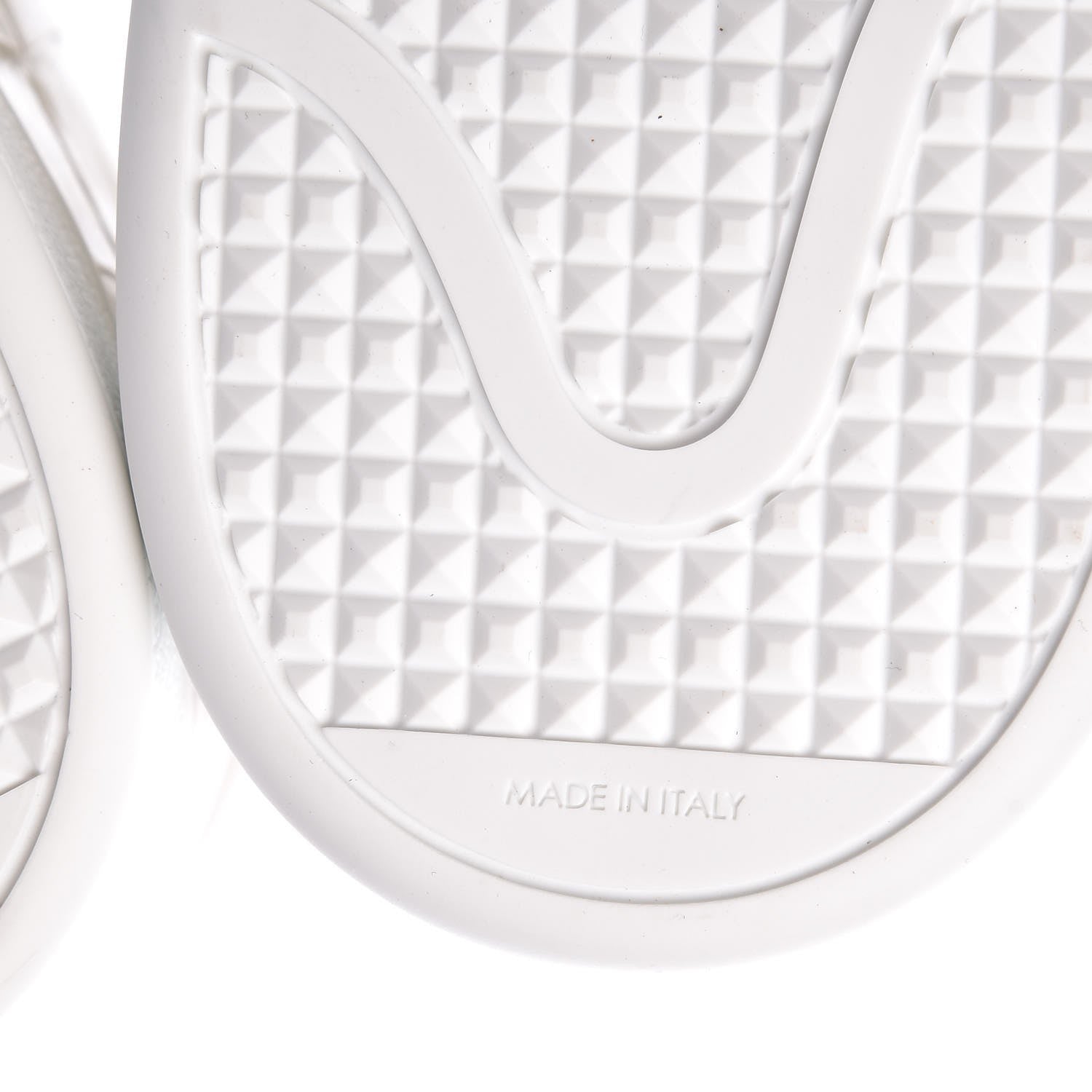 Louis Vuitton Calfskin Crocodile Embossed Frontrow Sneakers 44 White 9 of 9