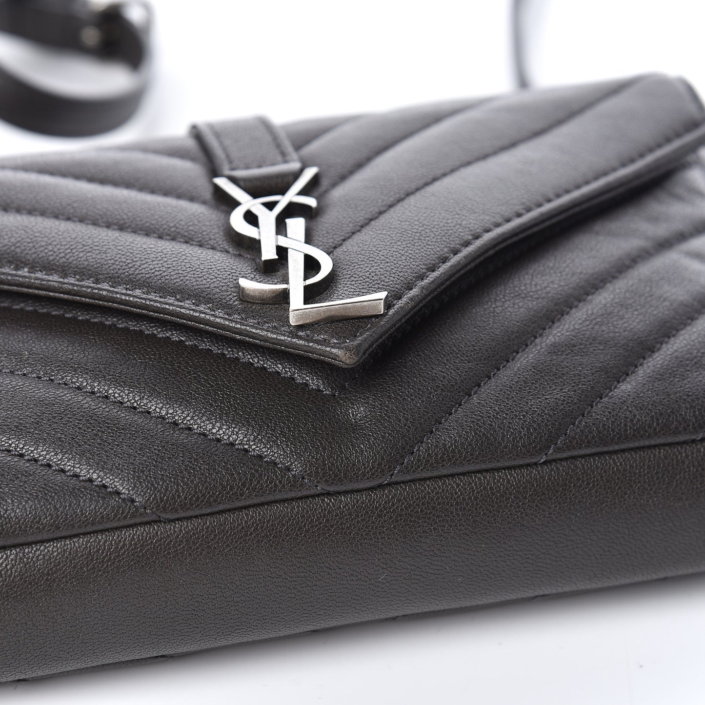 Sheepskin Matelasse Chevron Monogram College Chain Wallet Coal
