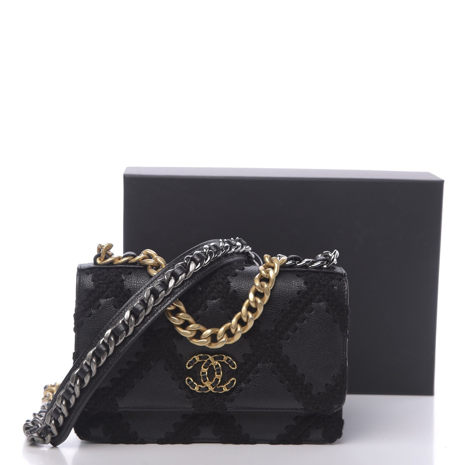Chanel Calfskin Crochet 19 Wallet On Chain WOC Black 13 of 13