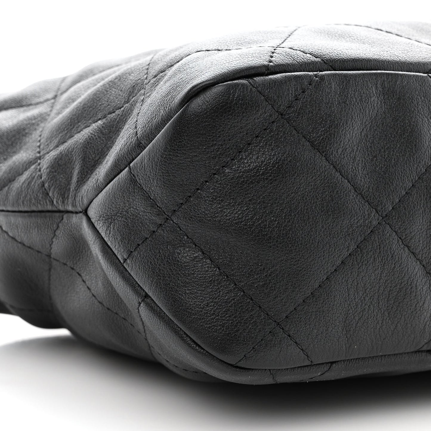 Calfskin Quilted Daily Hobo Black