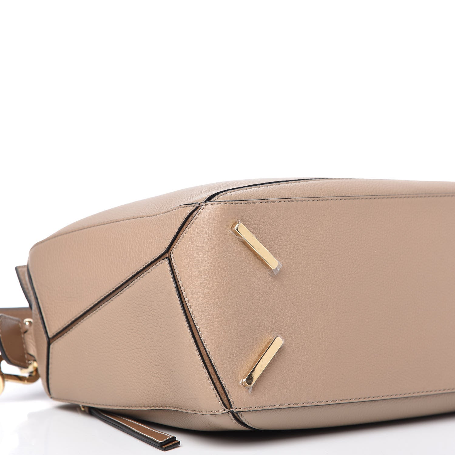 Loewe Calfskin Medium Puzzle Bag Sand Mink 6 of 8