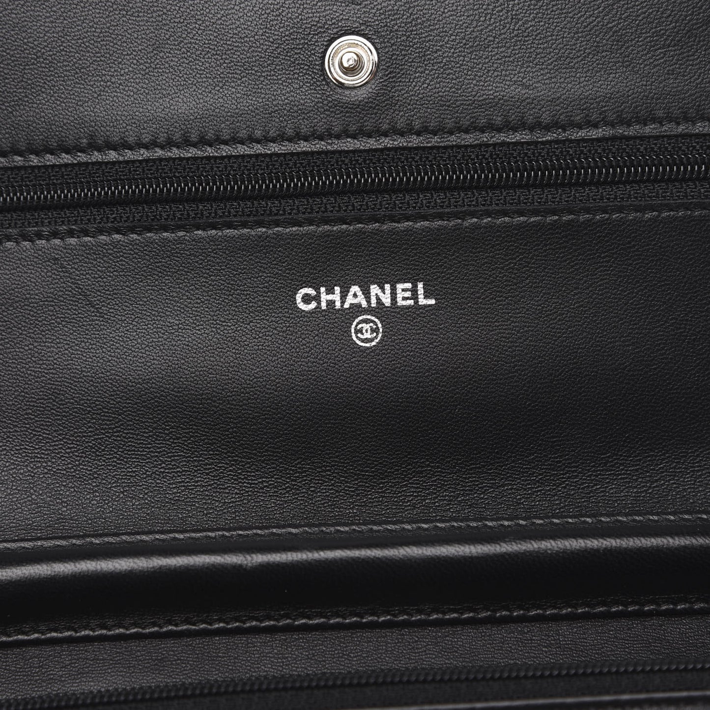 Lambskin Quilted Wallet On Chain WOC Black