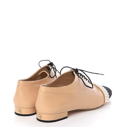 Chanel Goatskin Grosgrain Pearl Cap Toe Lace Up Oxfords 39 Beige Black 4 of 9
