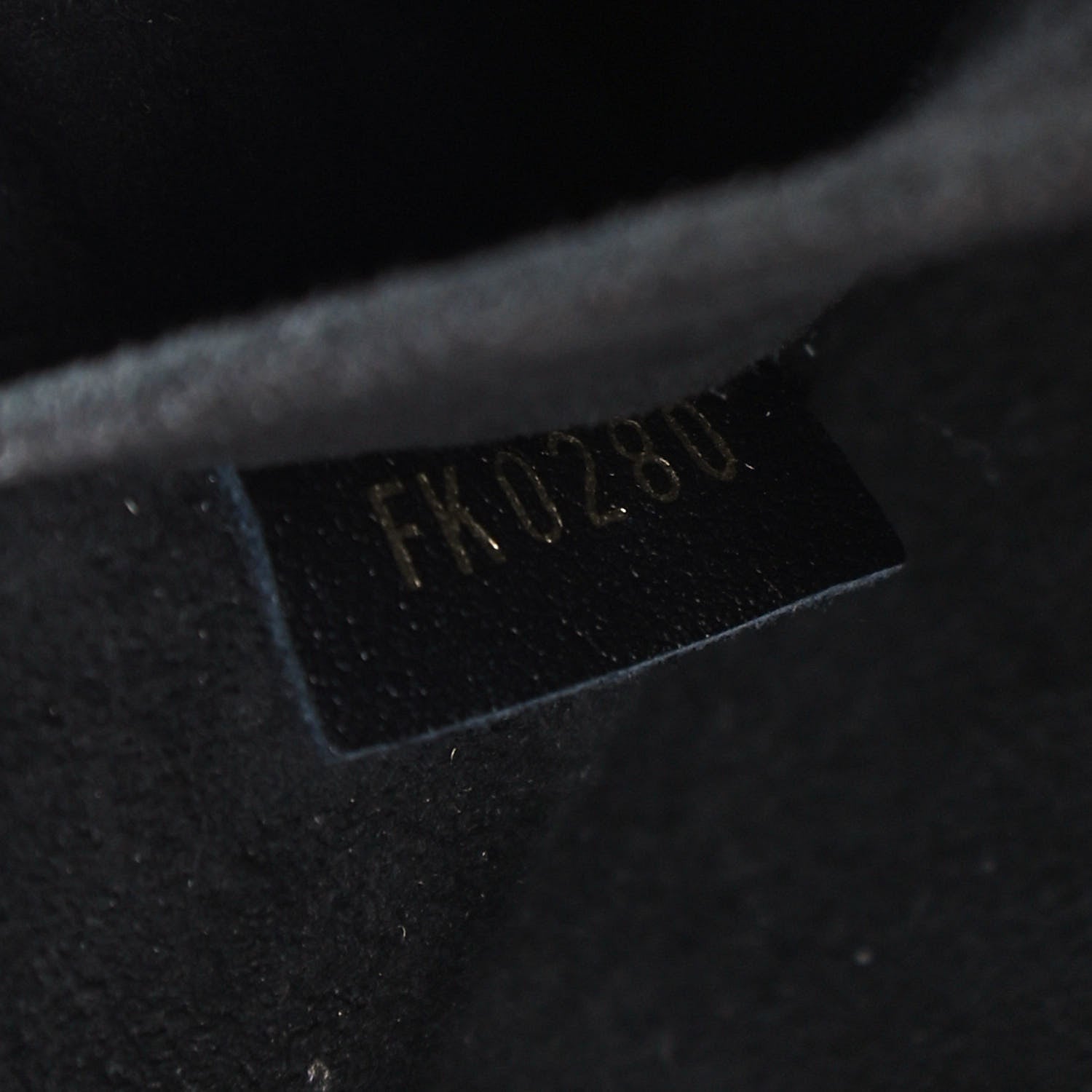Louis Vuitton Calfskin New Wave Chain MM Black 7 of 14