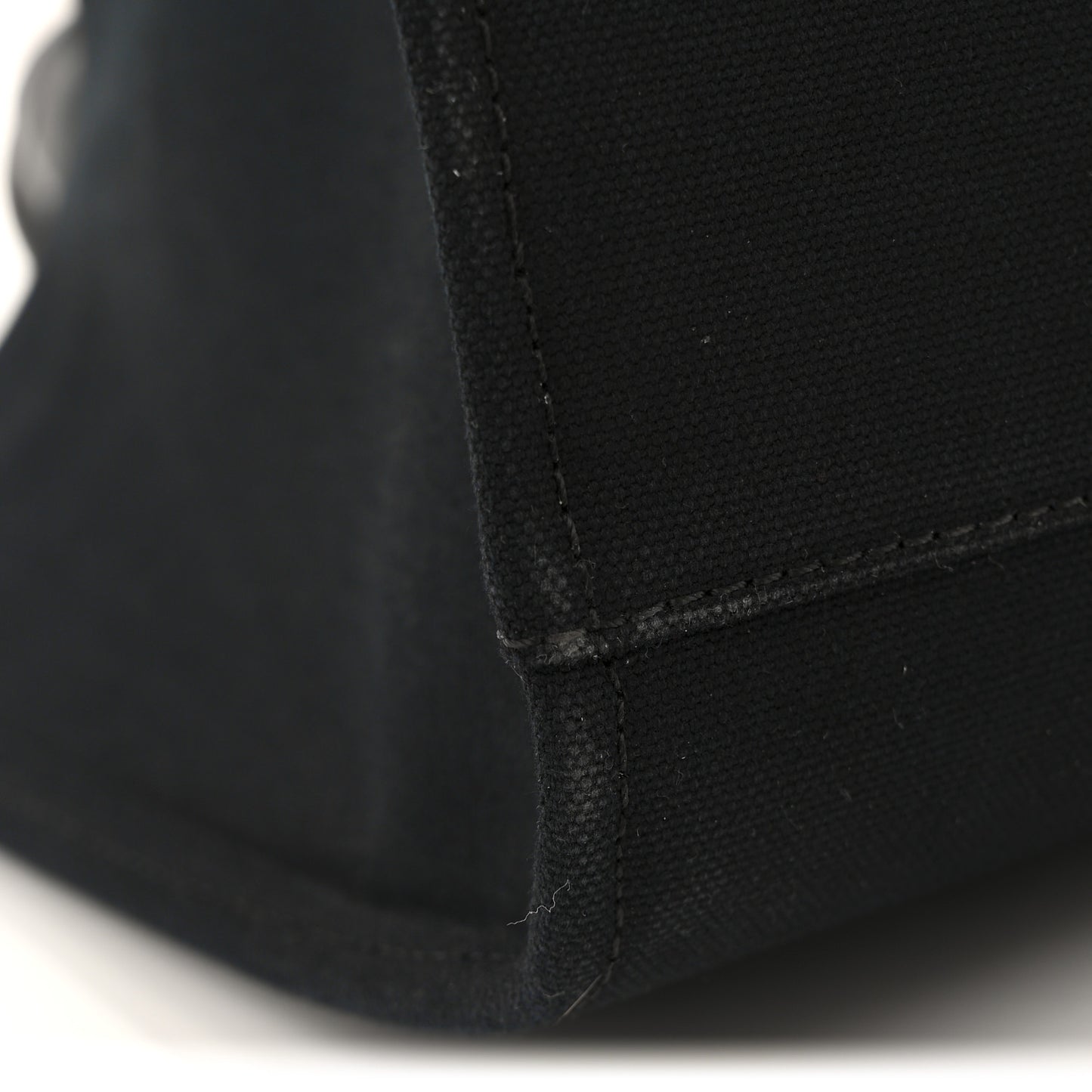 Canvas Suppler Calfskin Cabas GV Signature Tote Black
