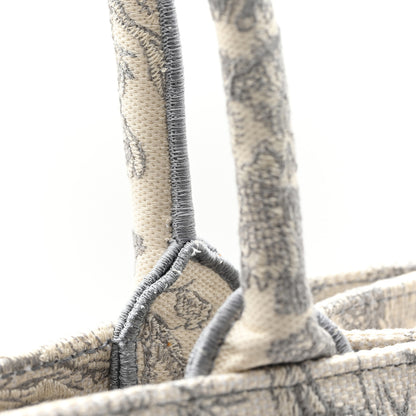 Christian Dior Canvas Embroidered Medium Dioriviera Toile De Jouy Book Tote Gray 10 of 11