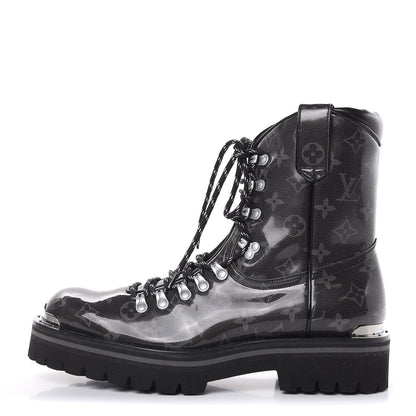 Louis Vuitton Monogram Eclipse Glaze Mens Outland Ankle Boots 9 1 of 7