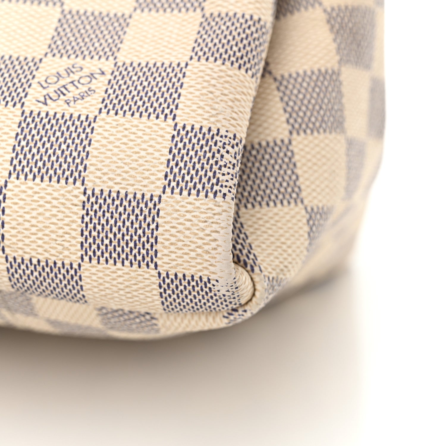 Louis Vuitton Damier Azur Artsy MM 14 of 15