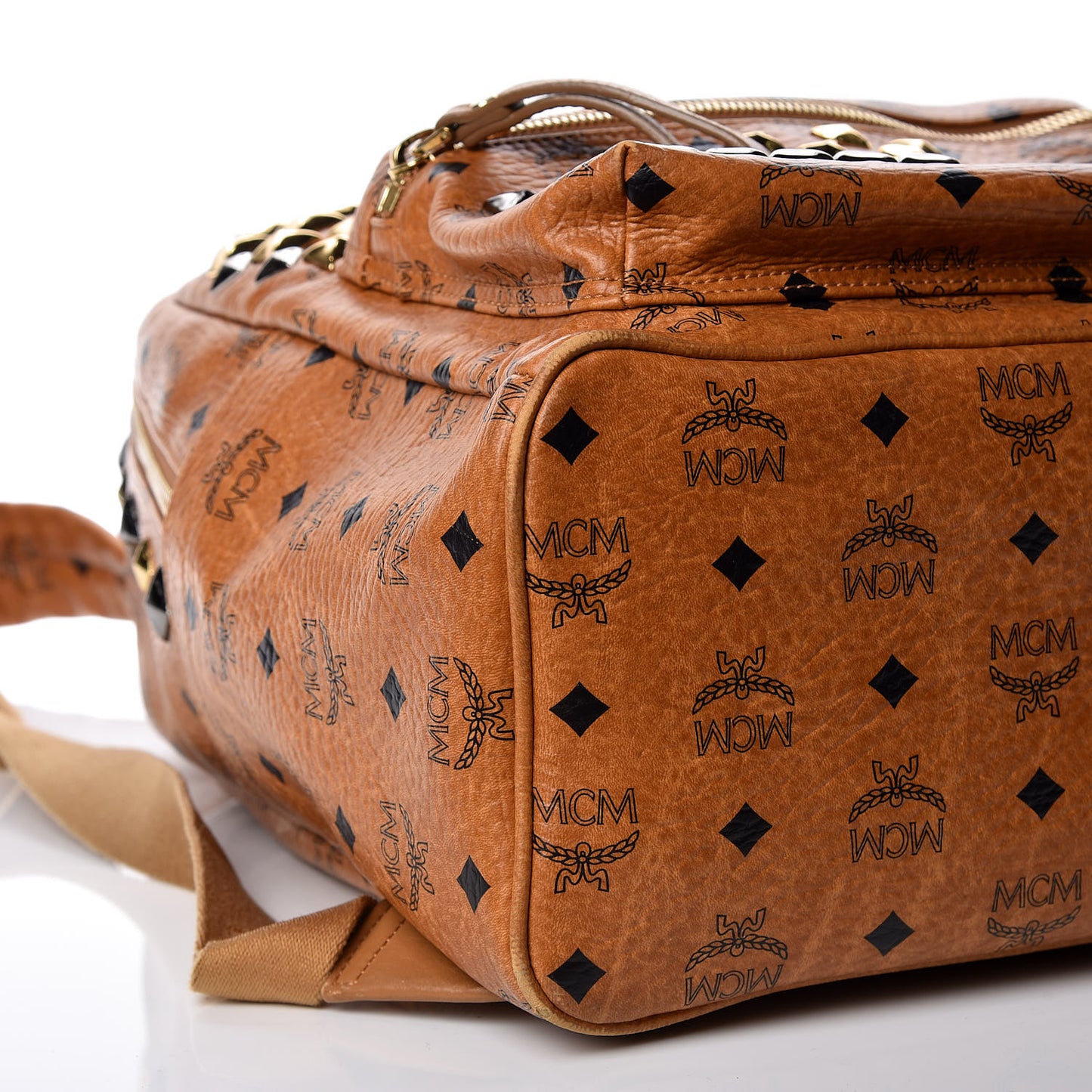 Visetos Studded Medium Stark M Backpack Cognac