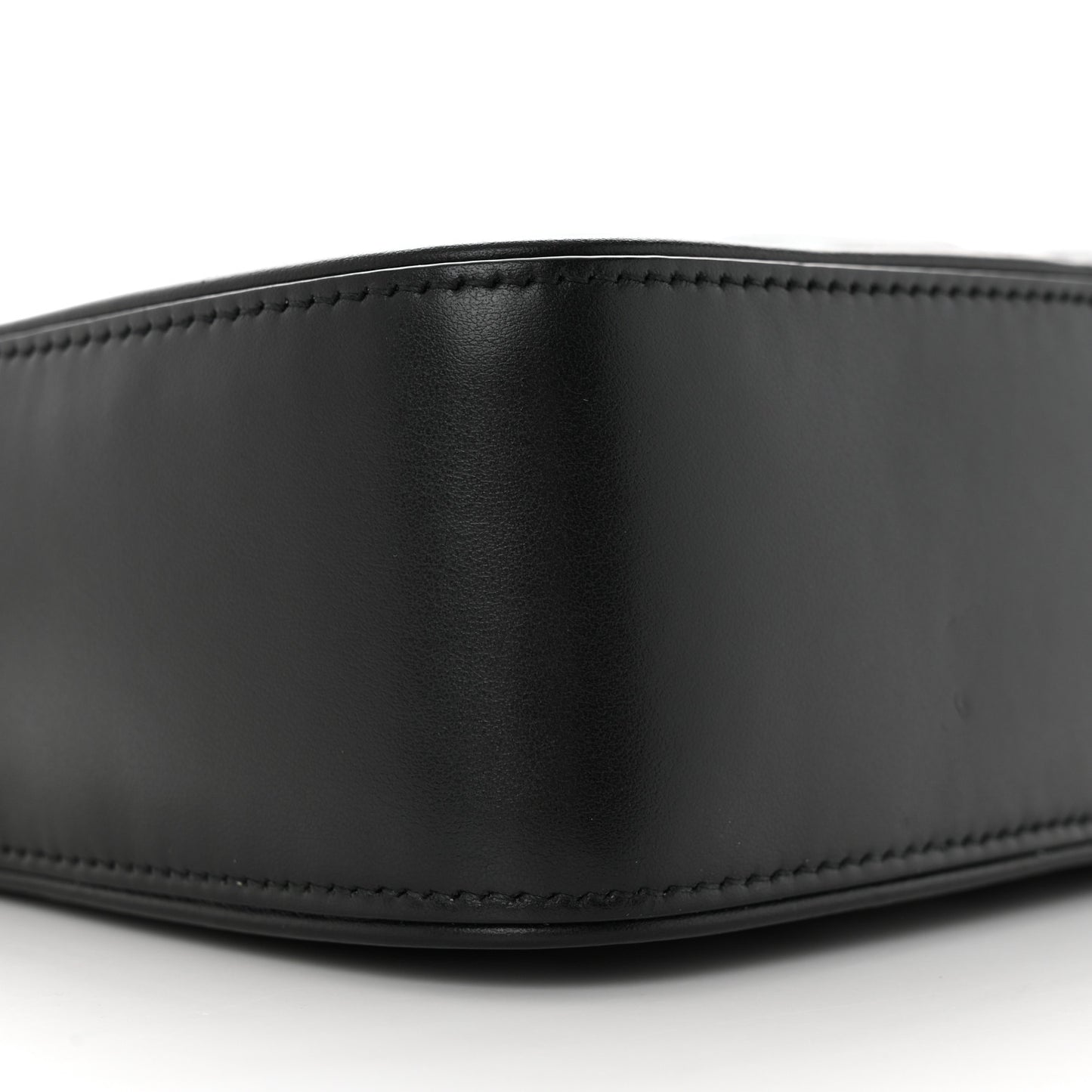 Calfskin GG Matelasse Shoulder Bag Black Natural
