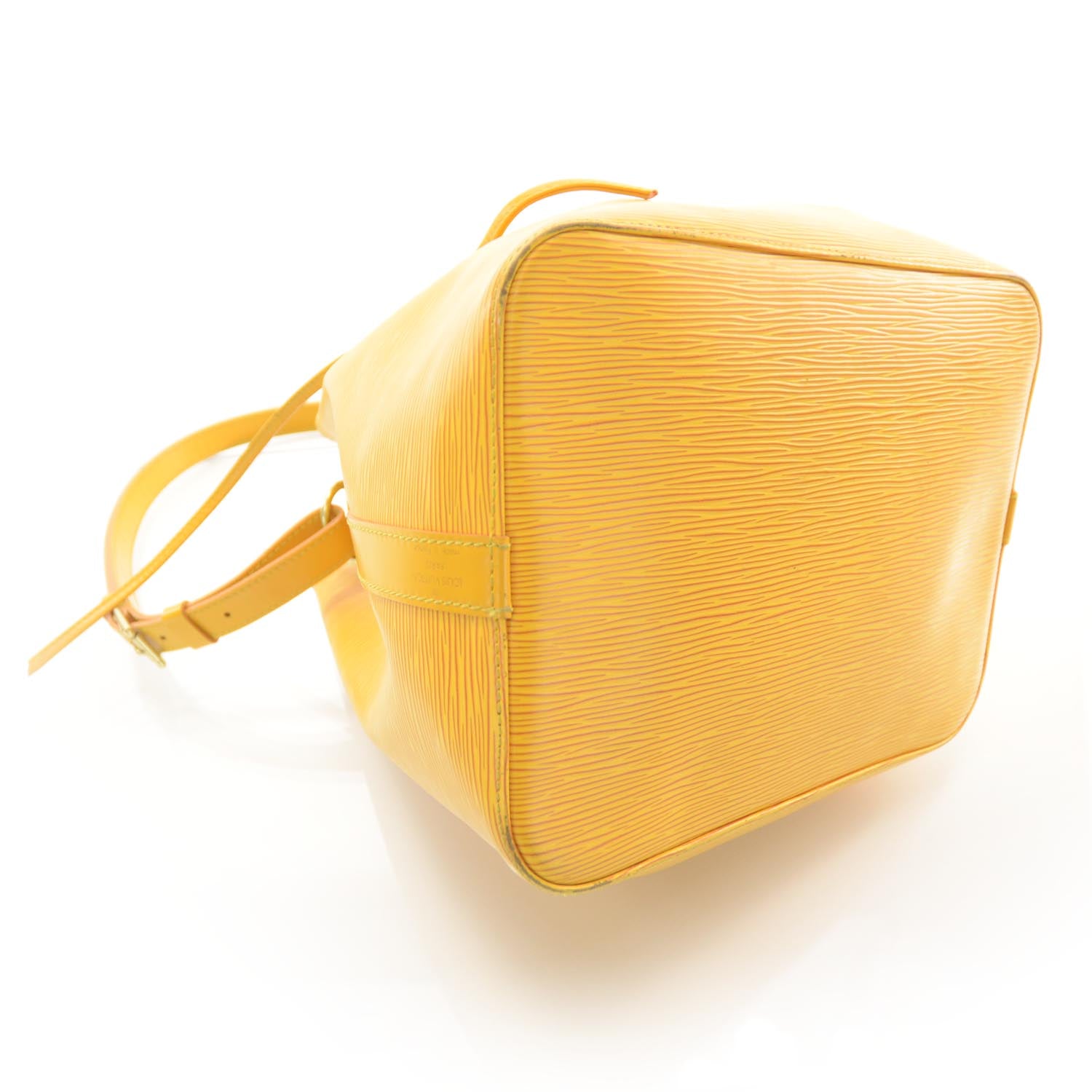Louis Vuitton Epi Petit Noe Tassil 4 of 9
