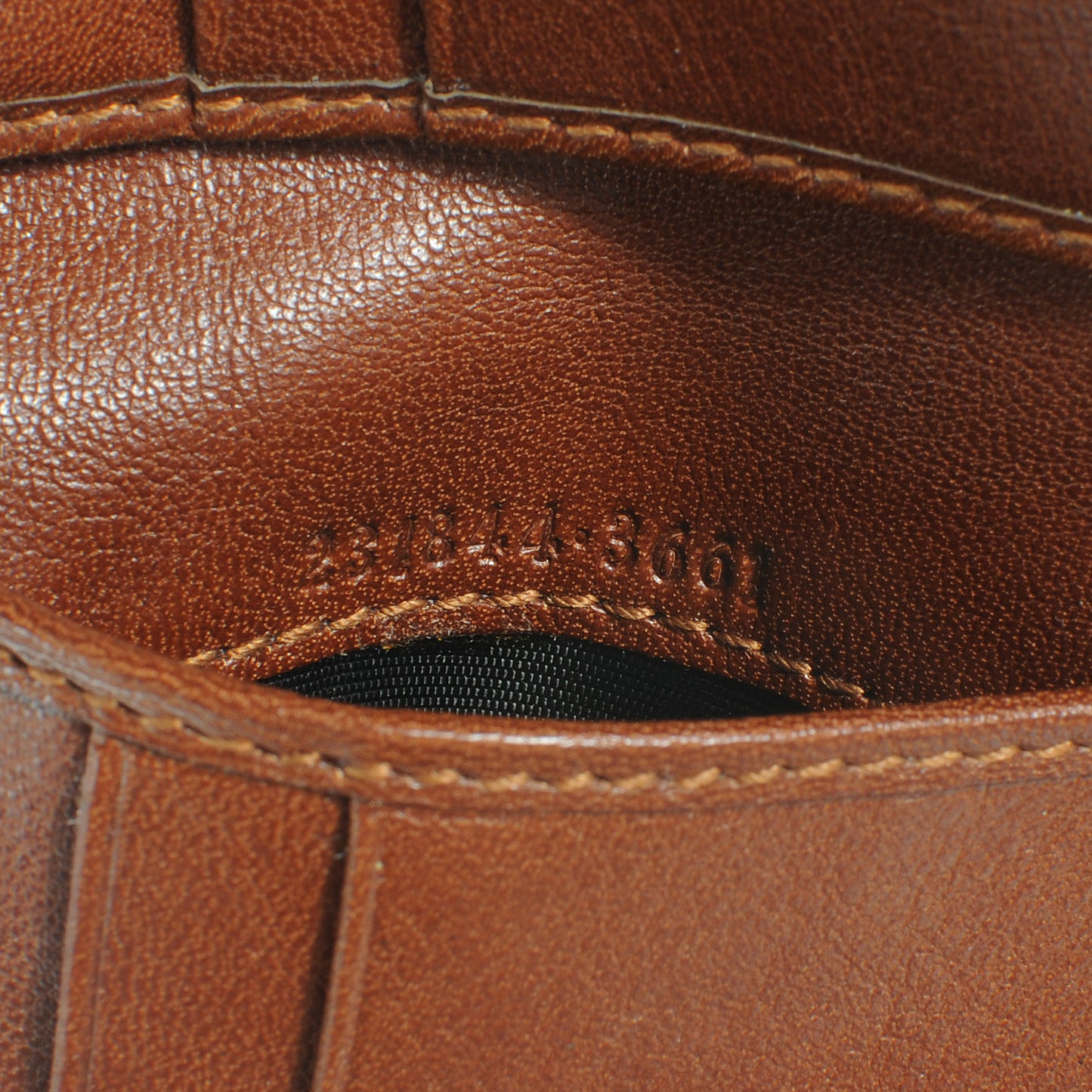 Mens Leather Bi-Fold Crest Wallet Brown