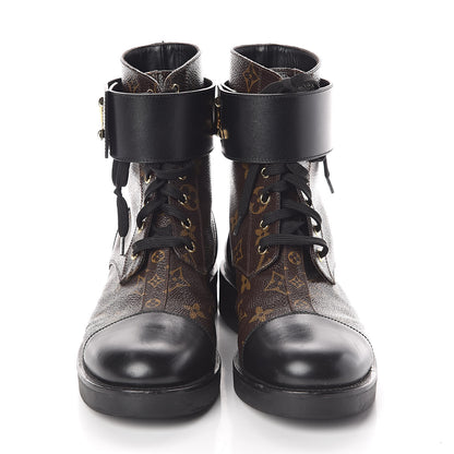 Louis Vuitton Calfskin Monogram Wonderland Flat Ranger Boots 38.5 Black 2 of 7