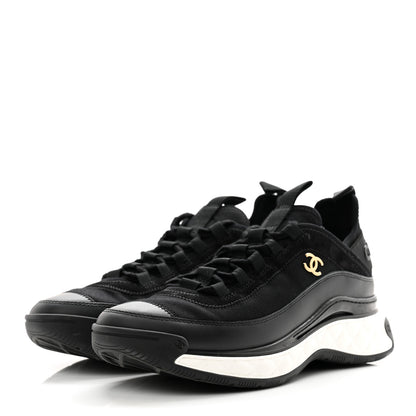 Chanel Velvet Calfskin Mixed Fibers CC Sneakers 37 Black 3 of 9