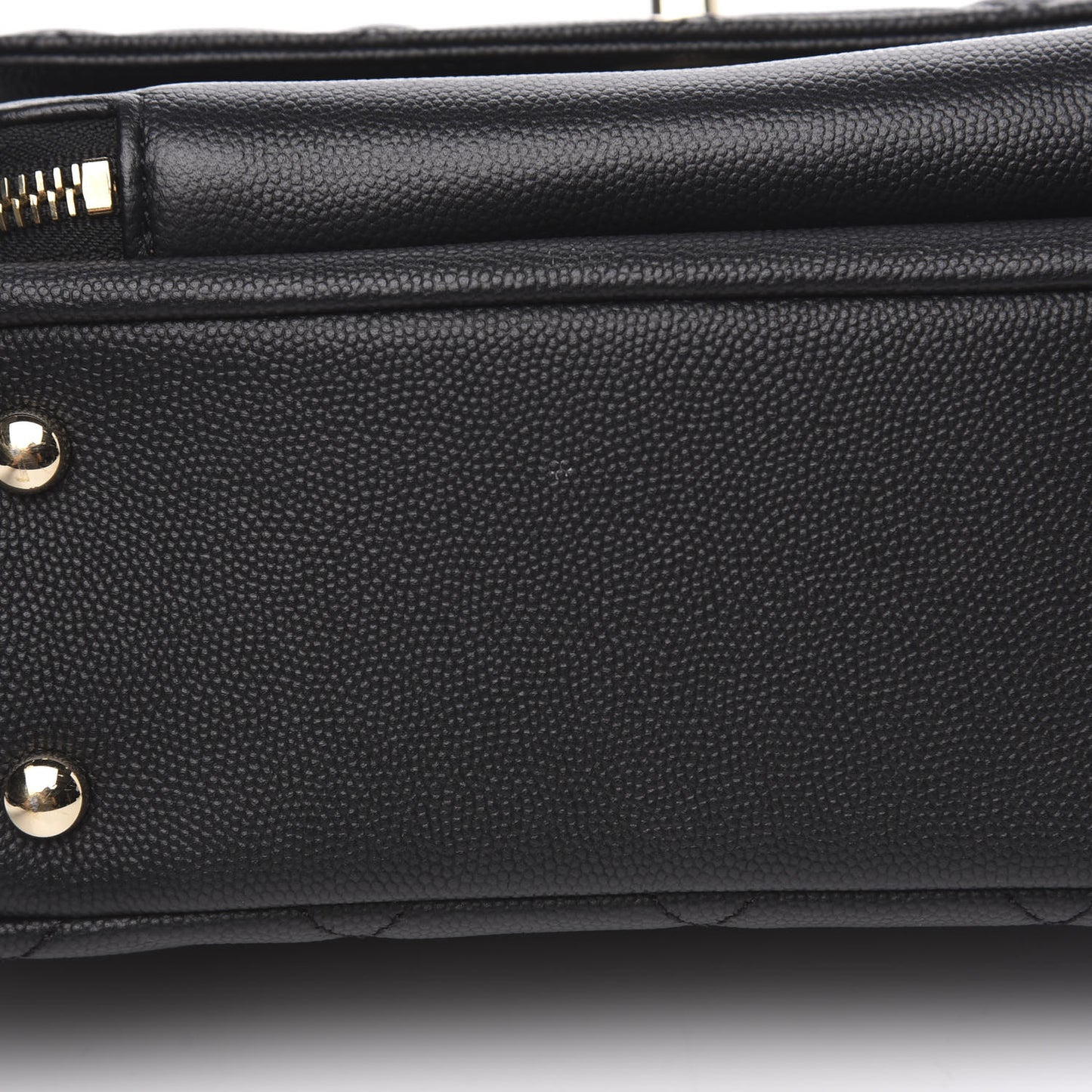 Caviar Quilted Medium Business Affinity Flap Black