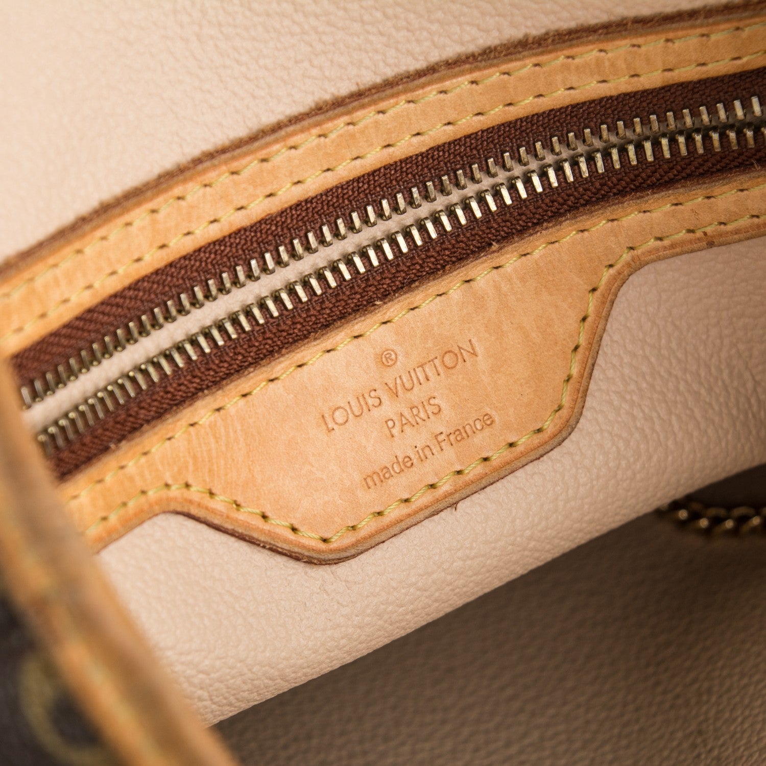 Louis Vuitton Monogram Petit Bucket 23 6 of 9