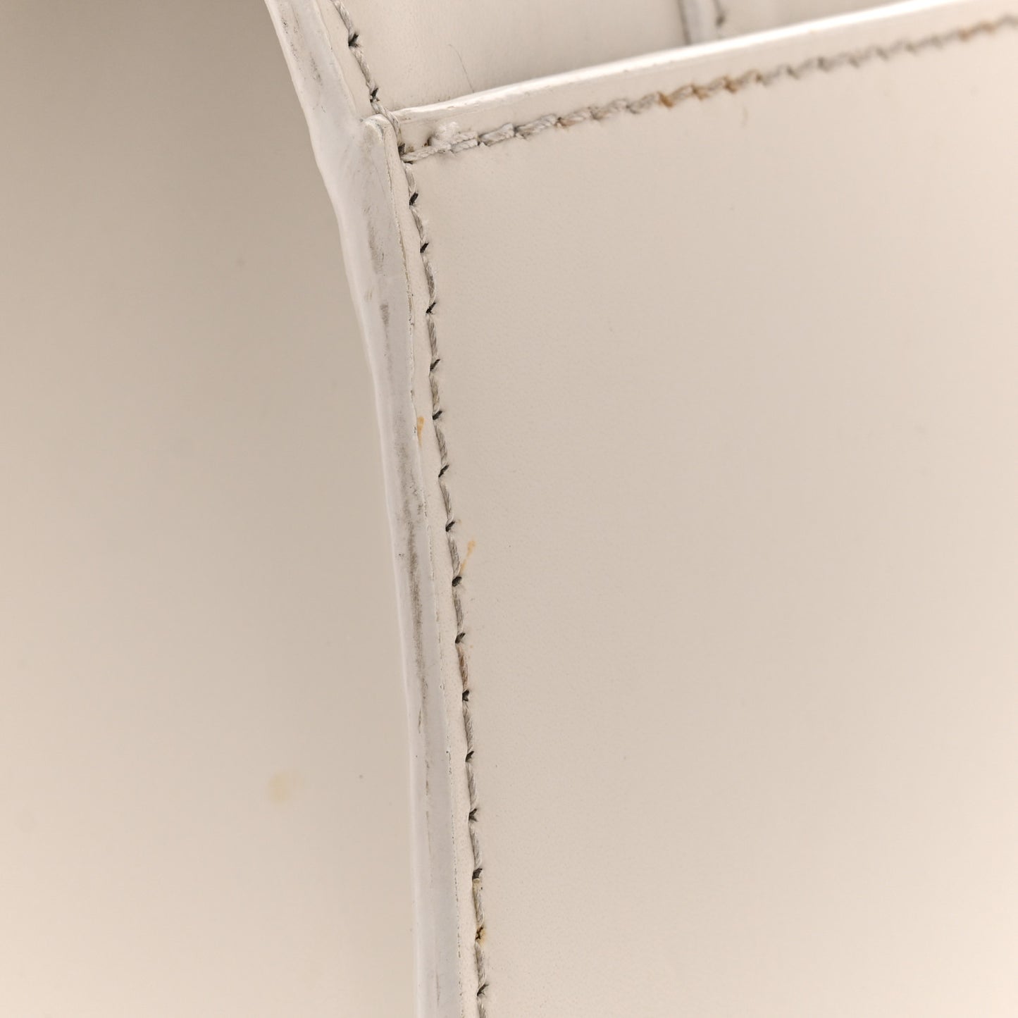 Shiny Box Calfskin Small Hourglass Top Handle Bag Chalky White