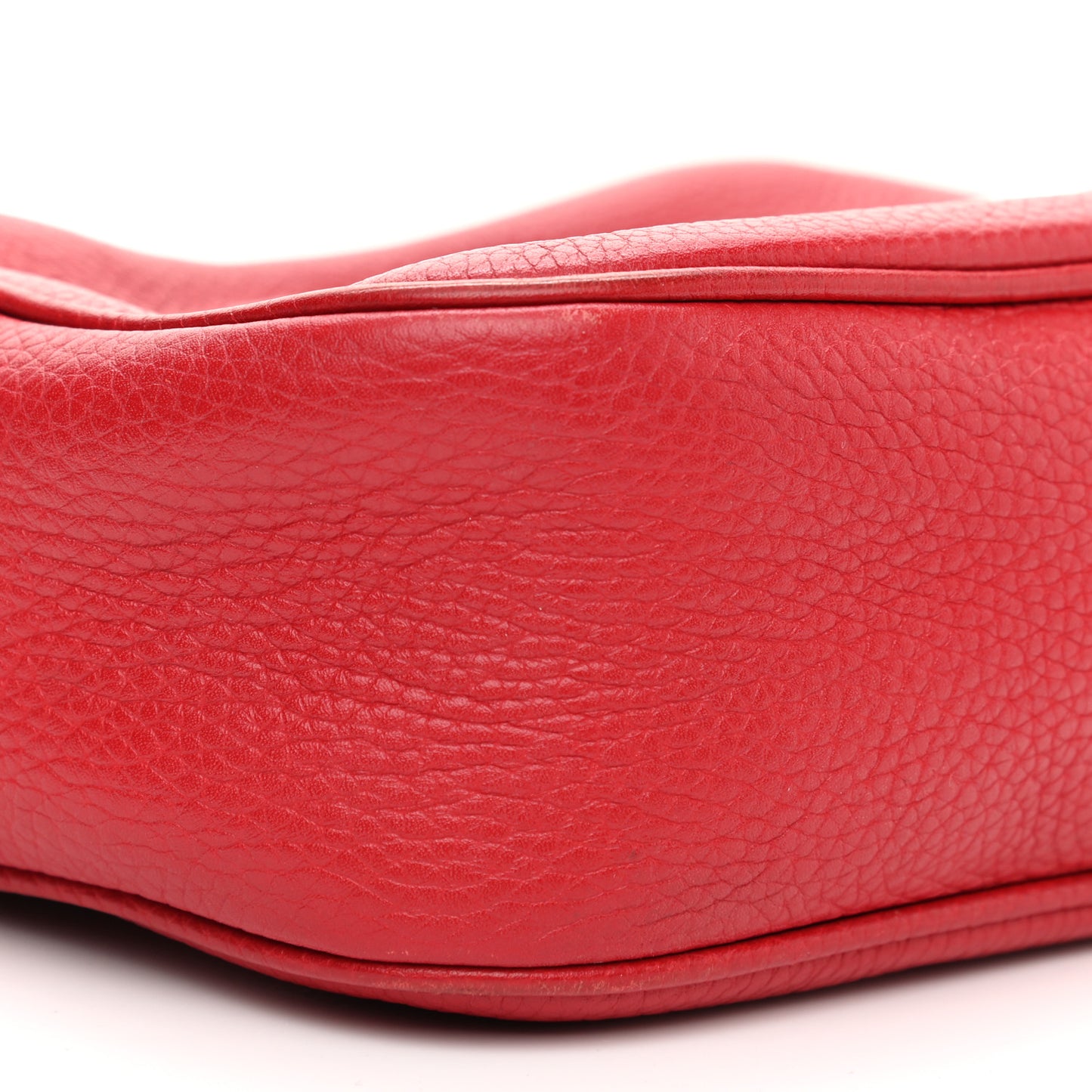 Pebbled Calfskin Small Soho Disco Bag Tabasco Red