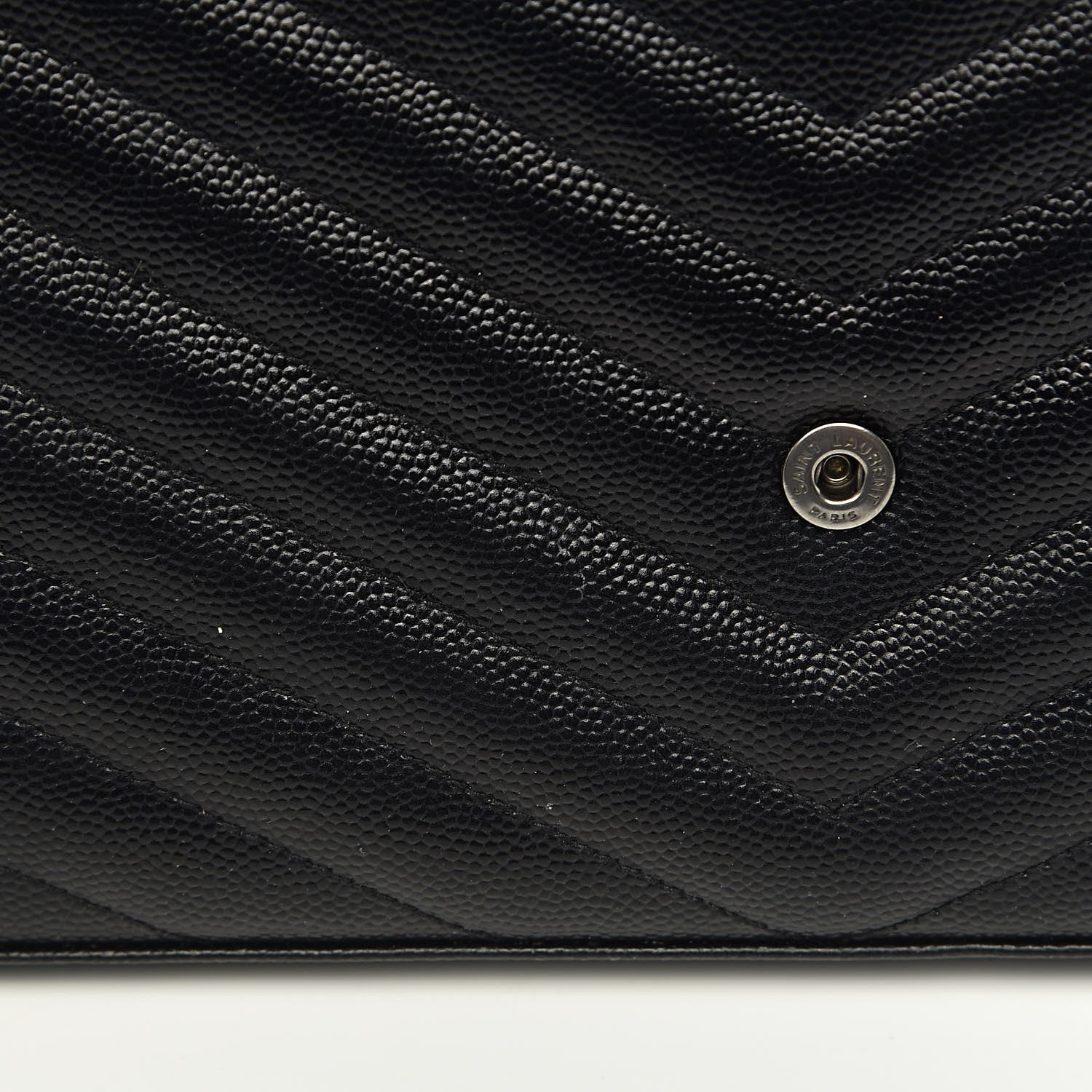 Saint Laurent Grain De Poudre Matelasse Chevron Monogram Chain Wallet Black 14 of 16