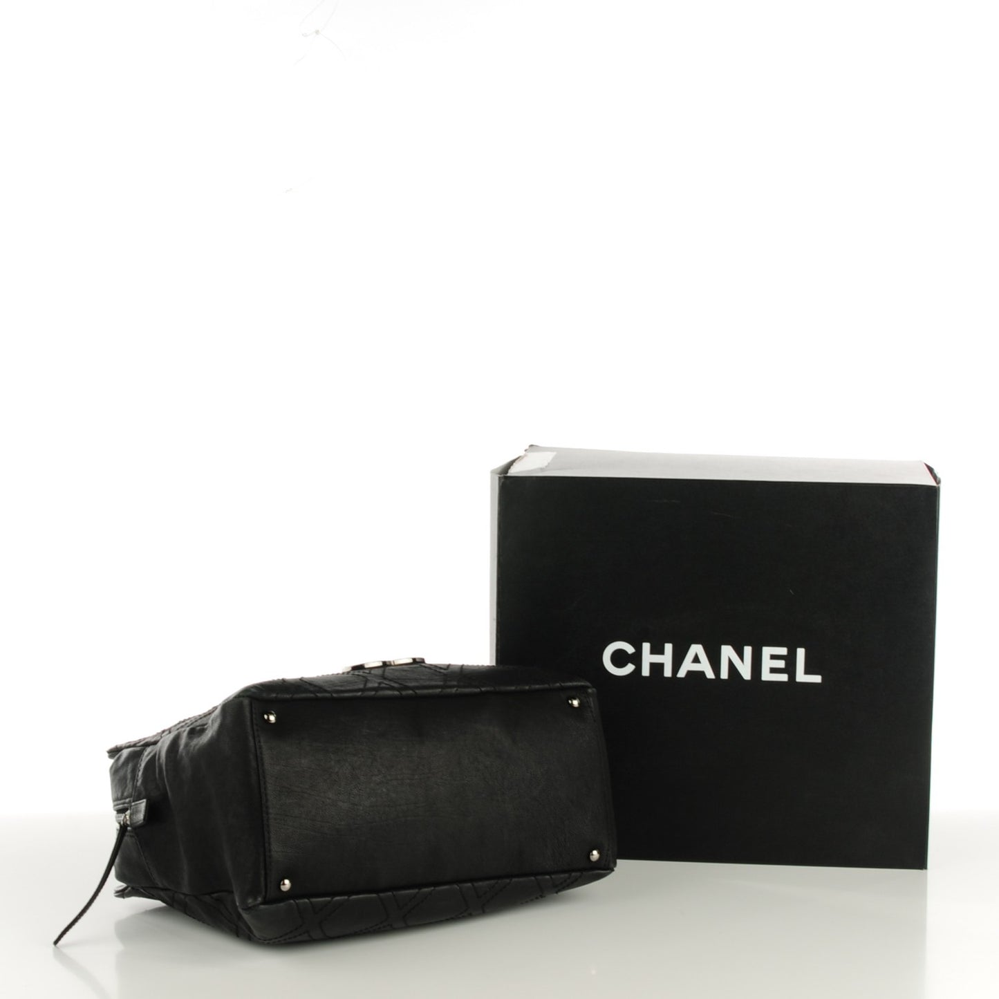 Calfskin Large Diamond Stitch Tote Black